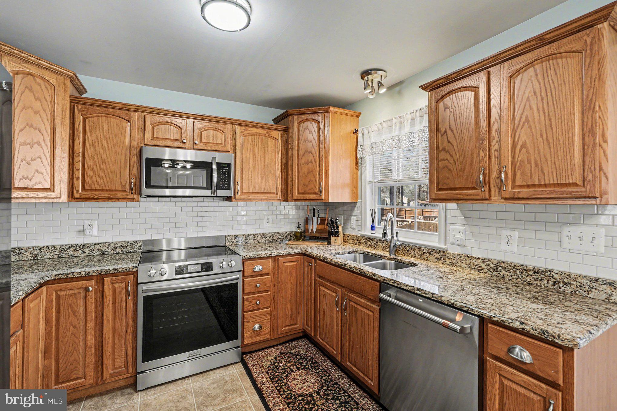 POTOMAC SHORES - Residential