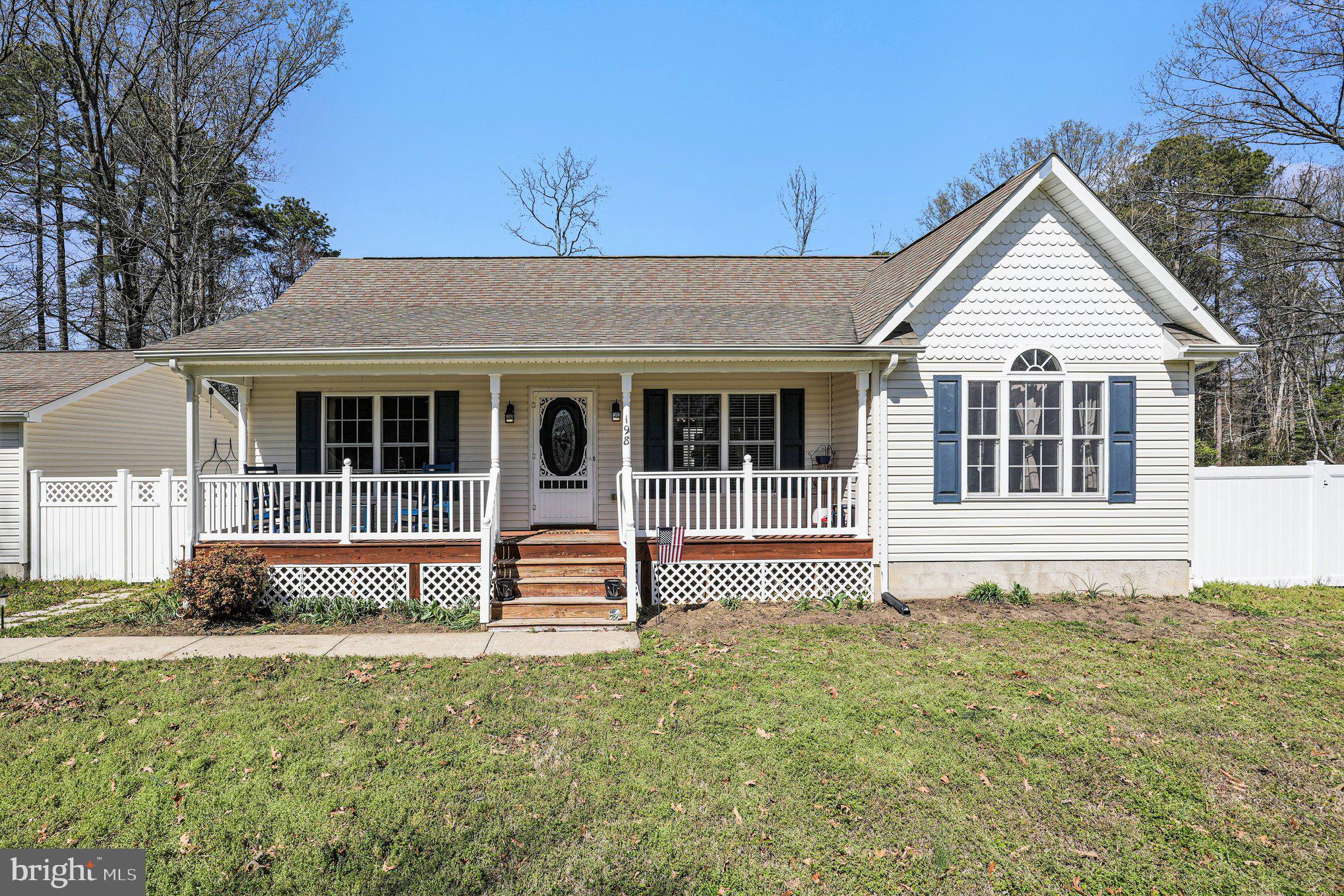 198 CEDAR LANE
