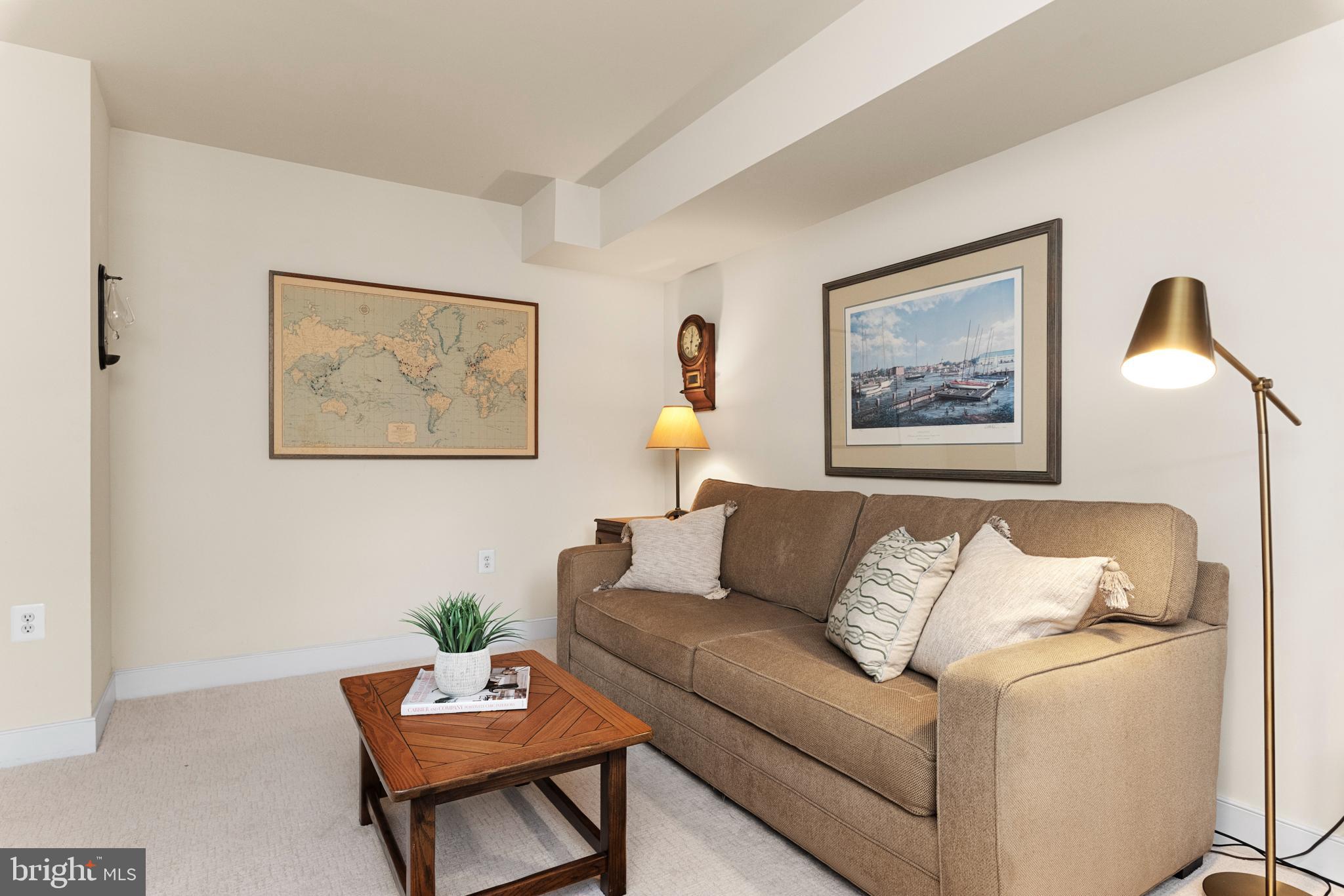 HISTORIC DISTRICT - Residential