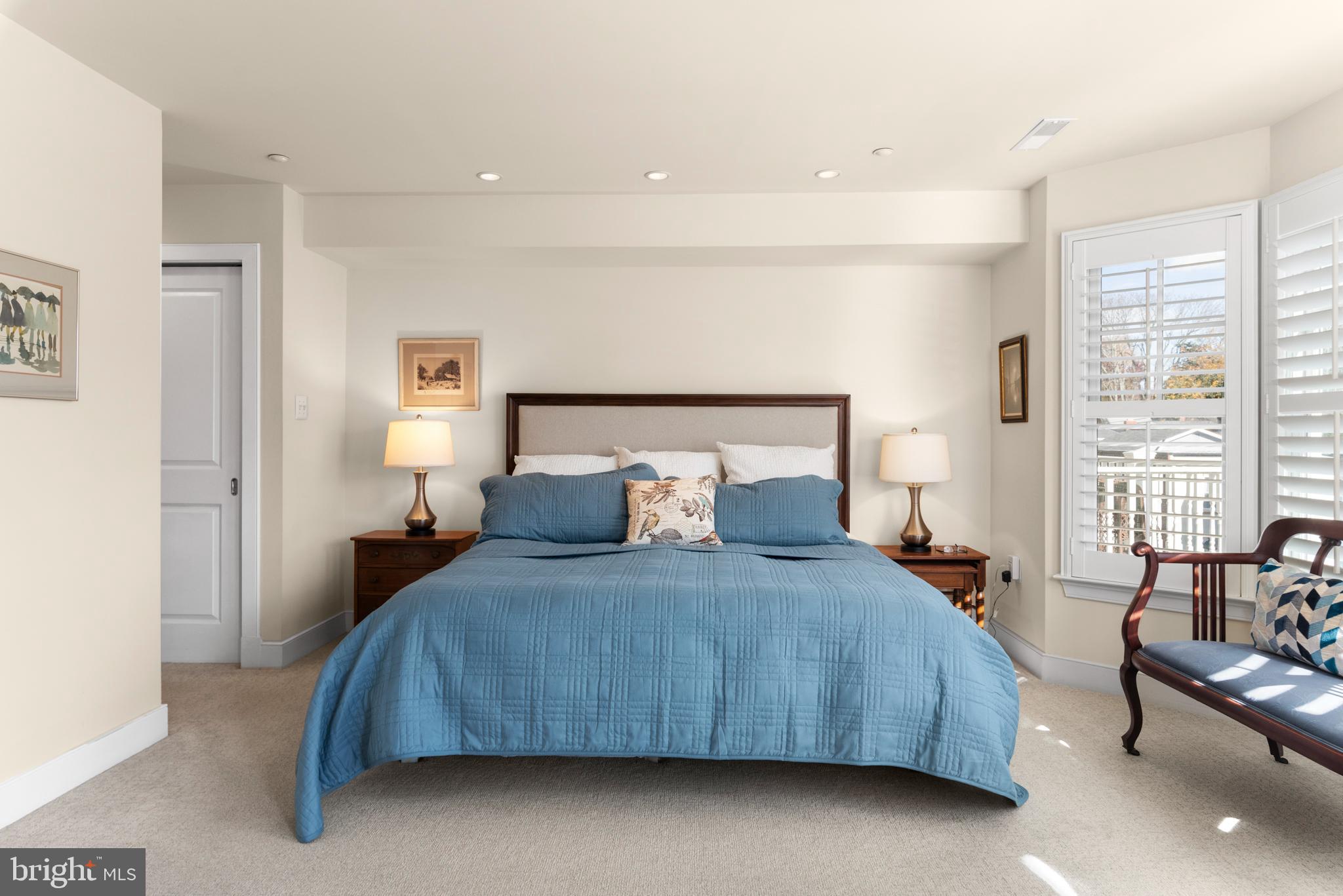 HISTORIC DISTRICT - Residential