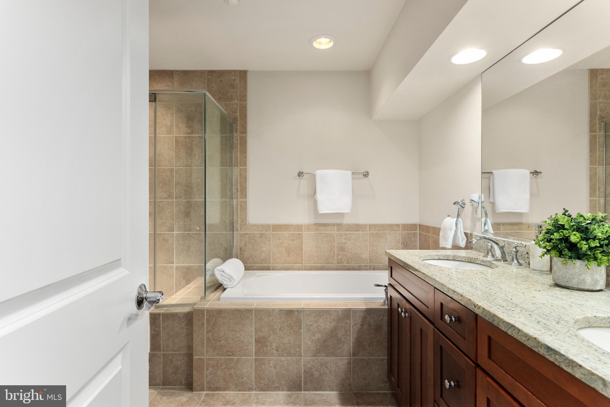 HISTORIC DISTRICT - Residential