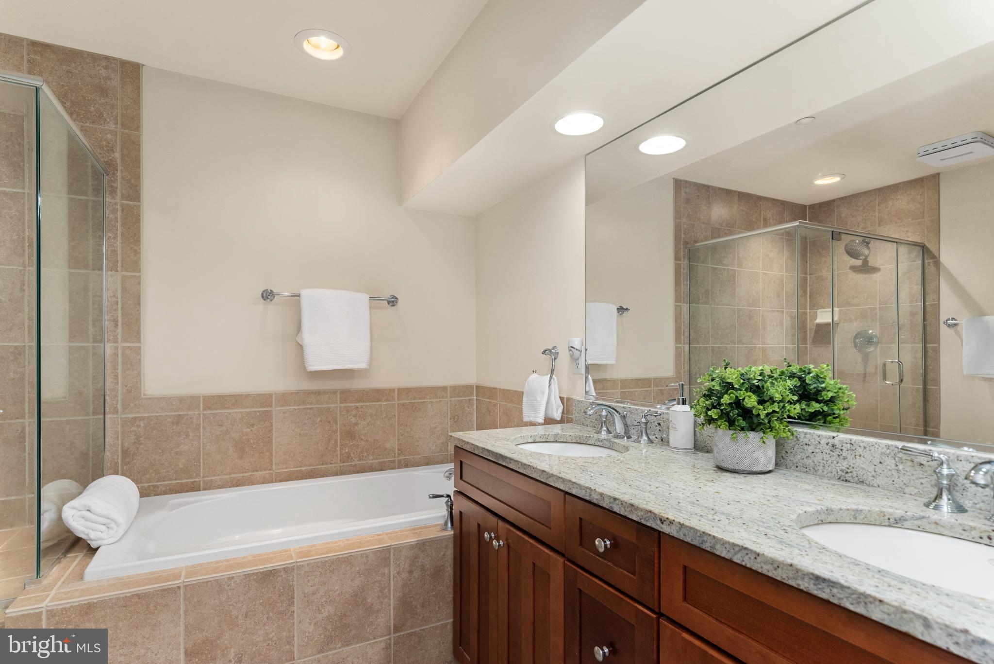 HISTORIC DISTRICT - Residential