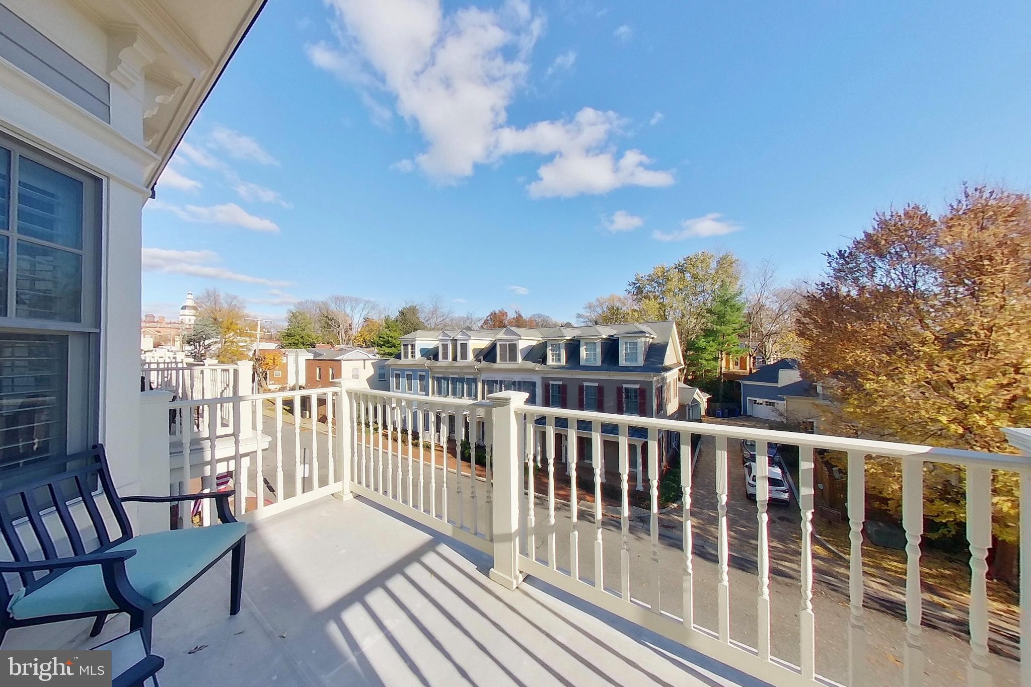 HISTORIC DISTRICT - Residential