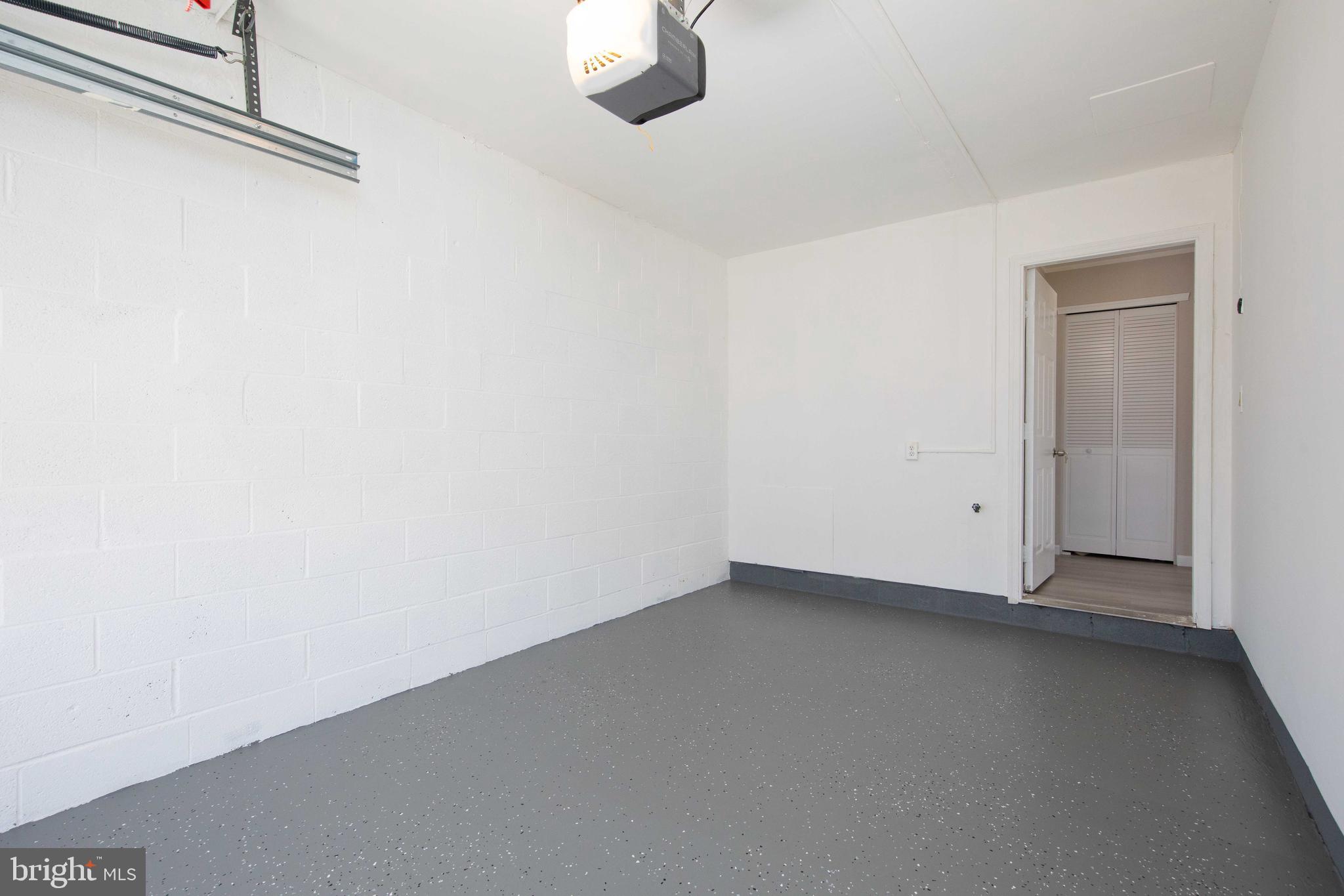 TYLER WALK - Residential