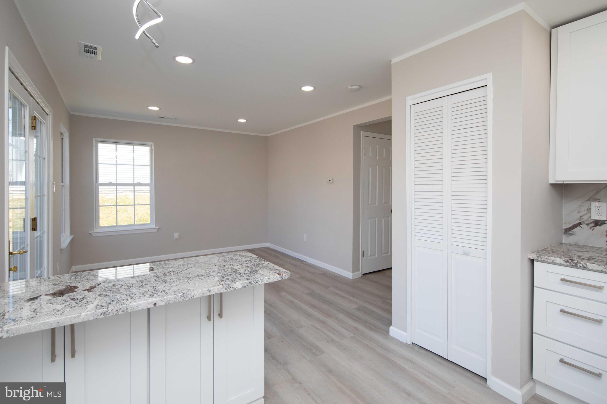 TYLER WALK - Residential