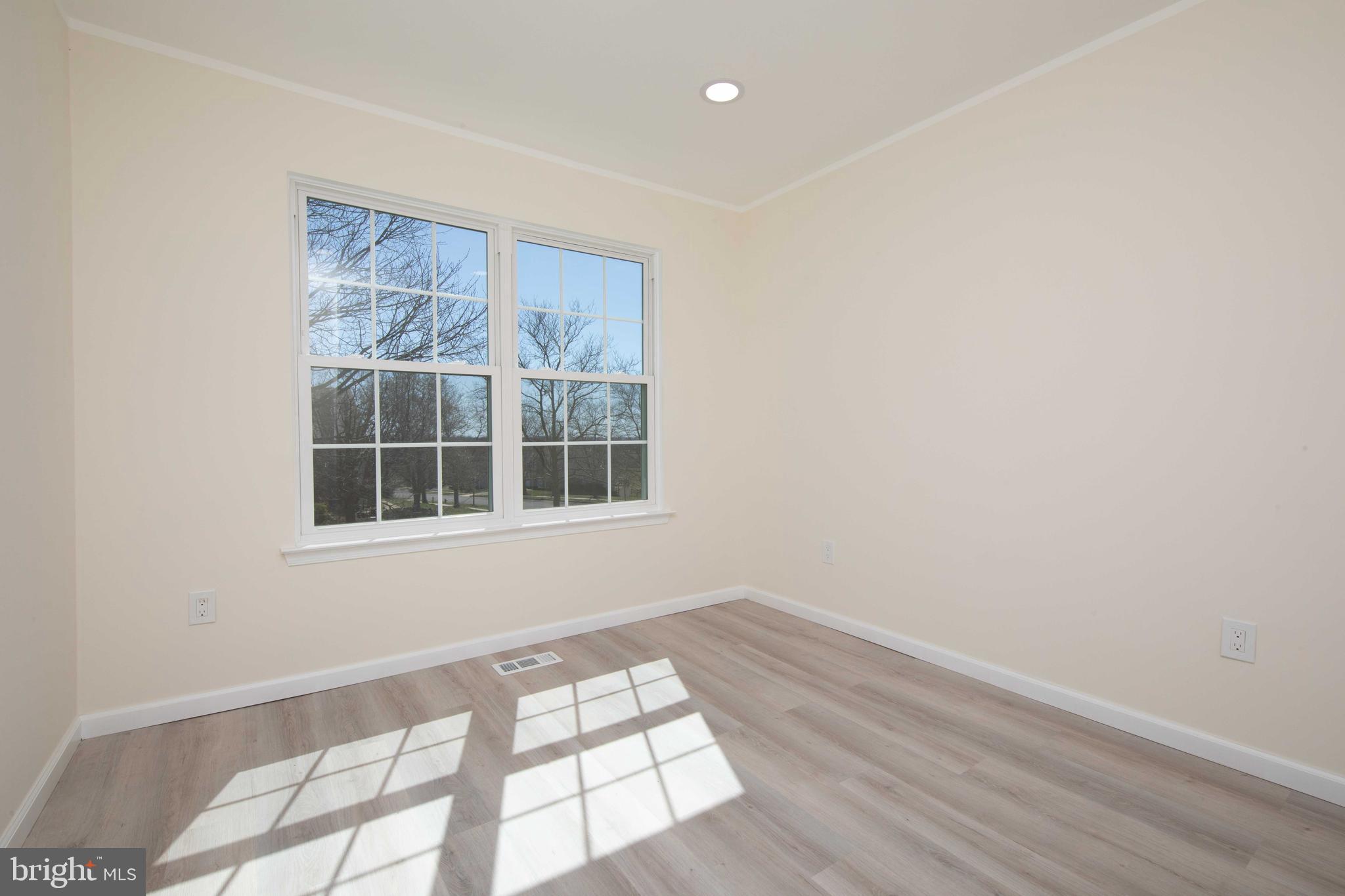 TYLER WALK - Residential