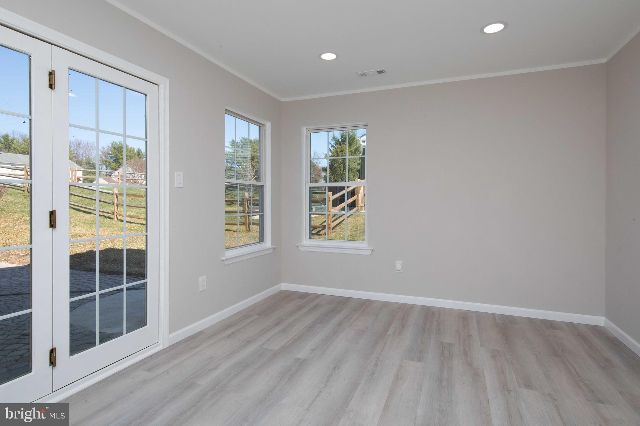 TYLER WALK - Residential