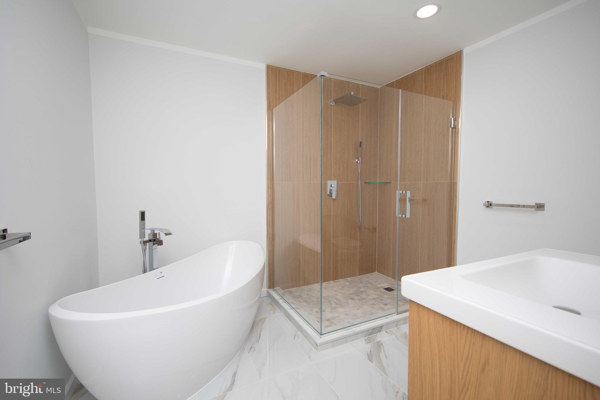 TYLER WALK - Residential