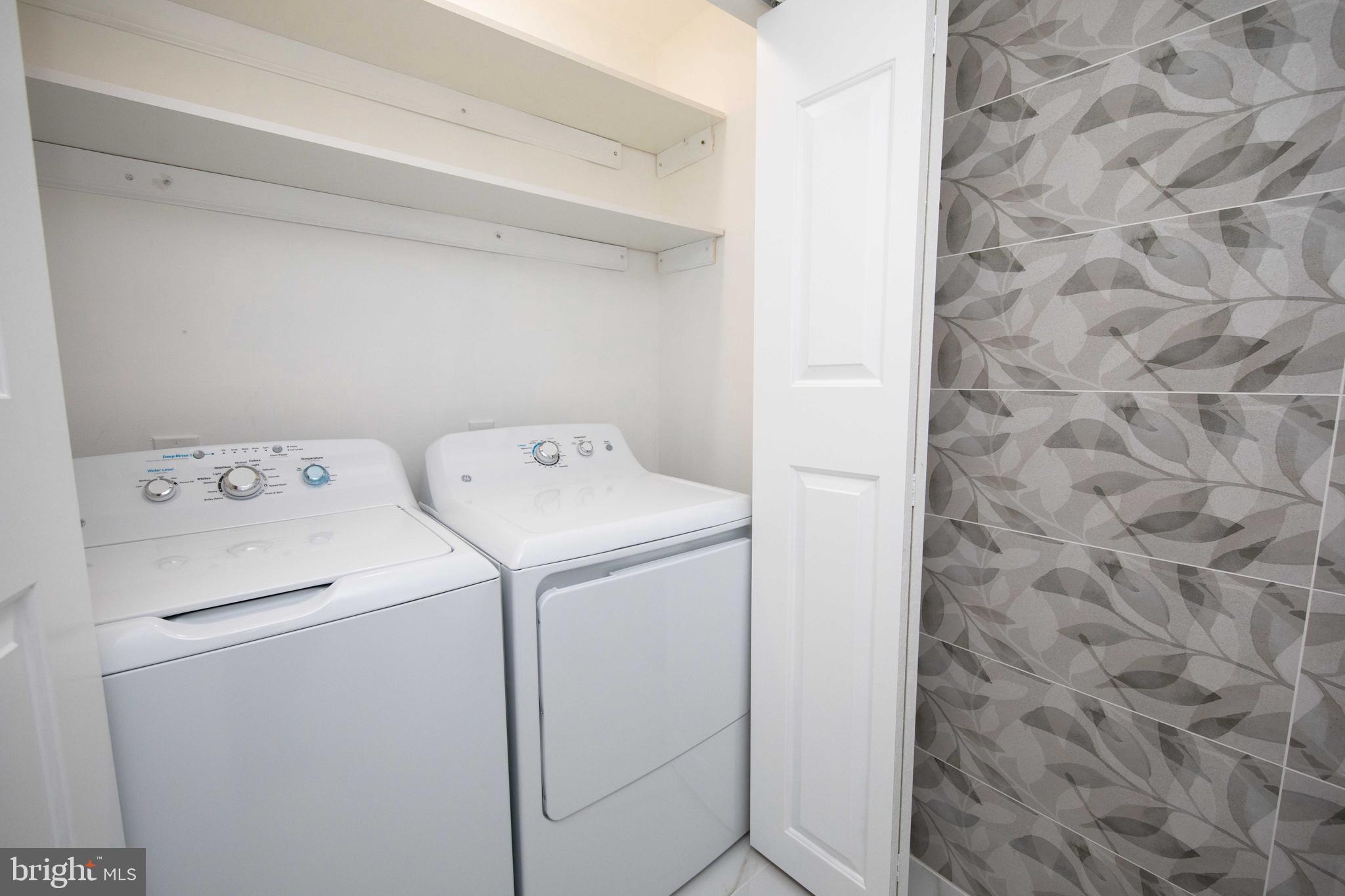 TYLER WALK - Residential