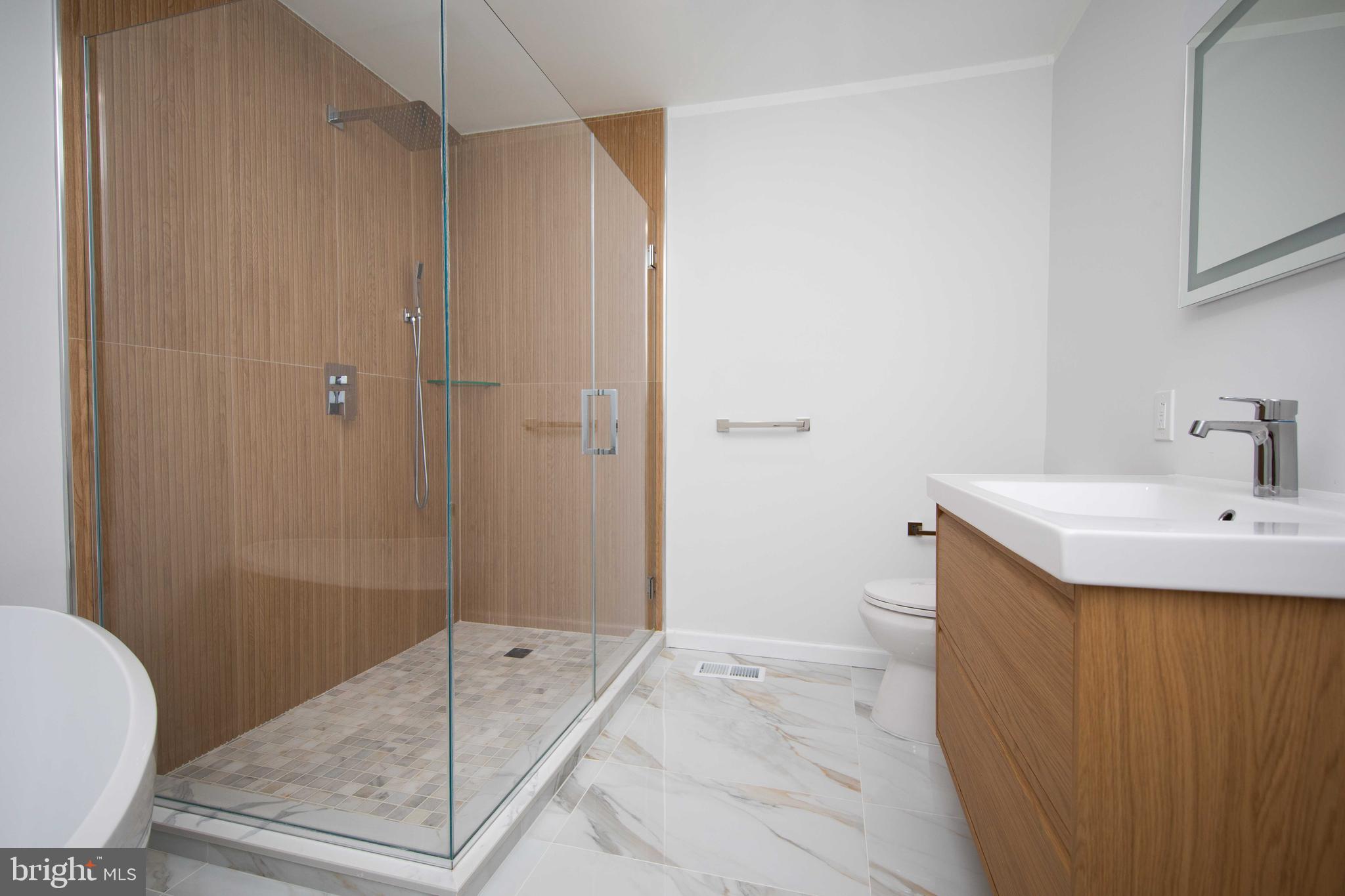 TYLER WALK - Residential