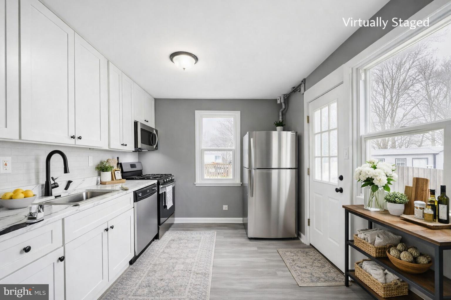 SWAN MEADOWS - Residential