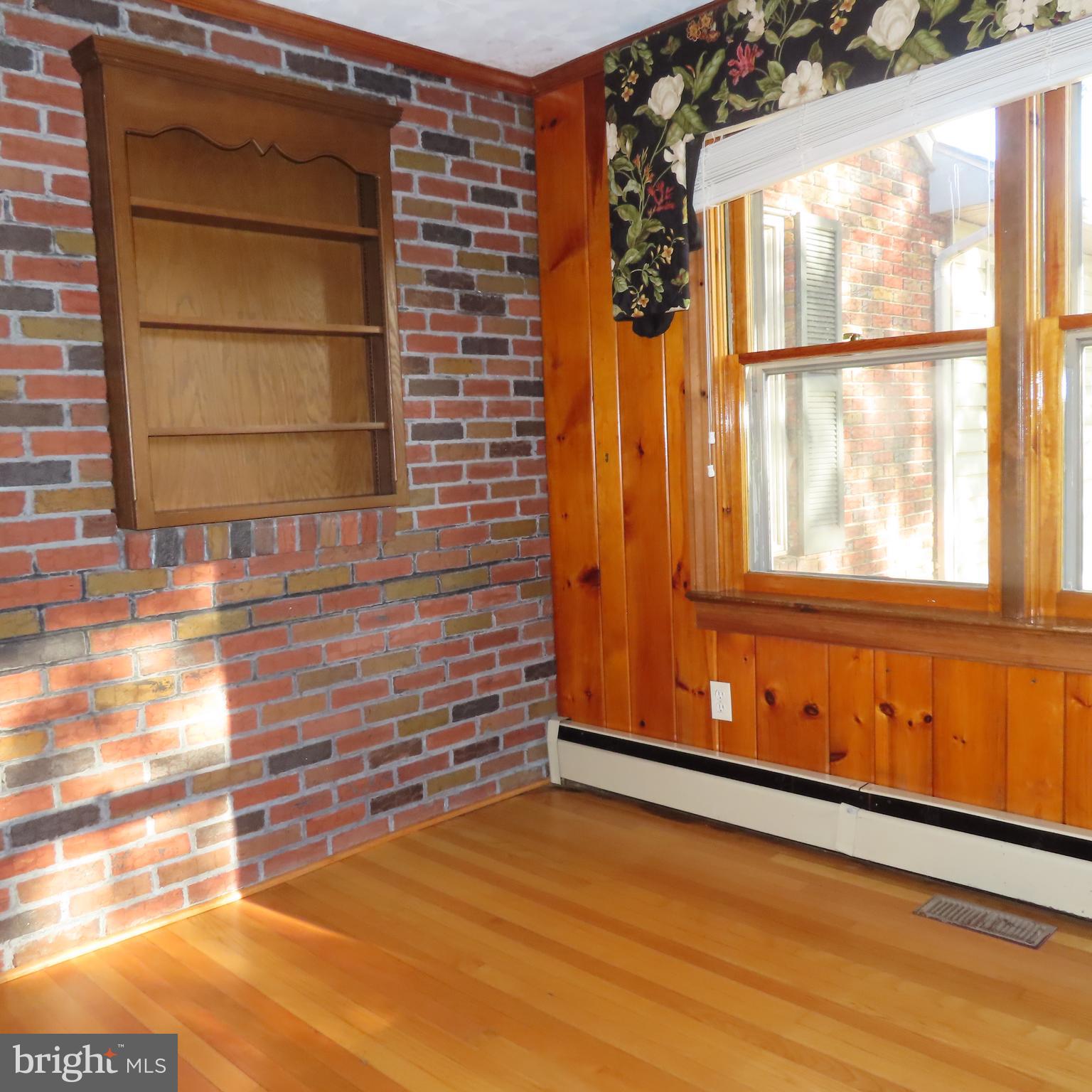 14109 BUCHANAN TRAIL WEST W