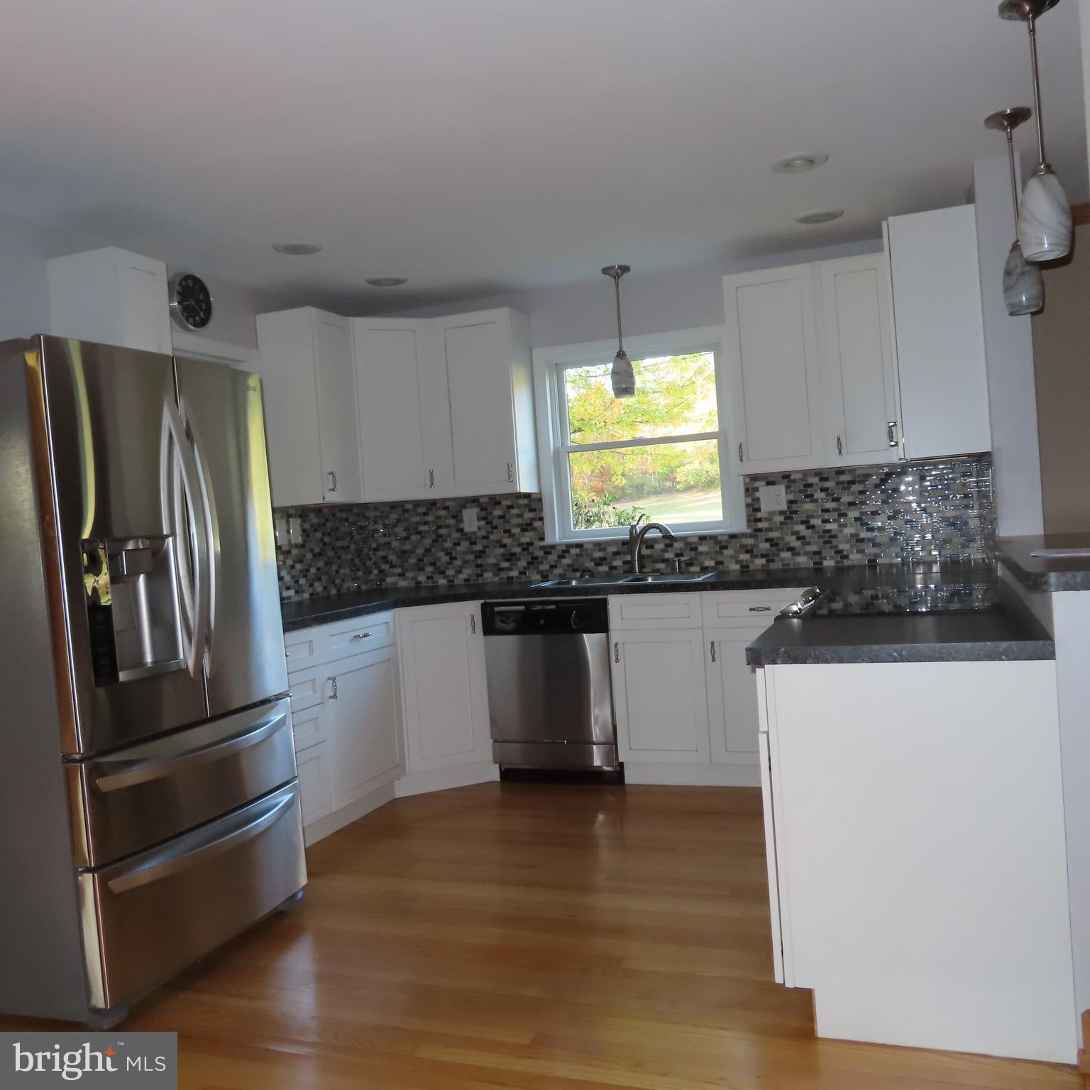 14109 BUCHANAN TRAIL WEST W