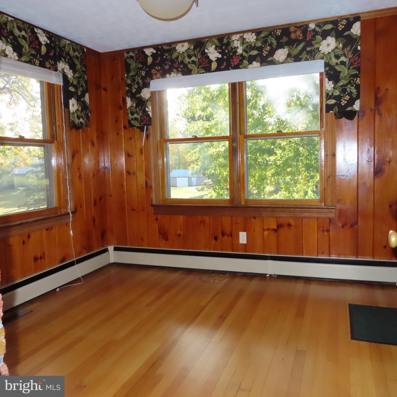 14109 BUCHANAN TRAIL WEST W