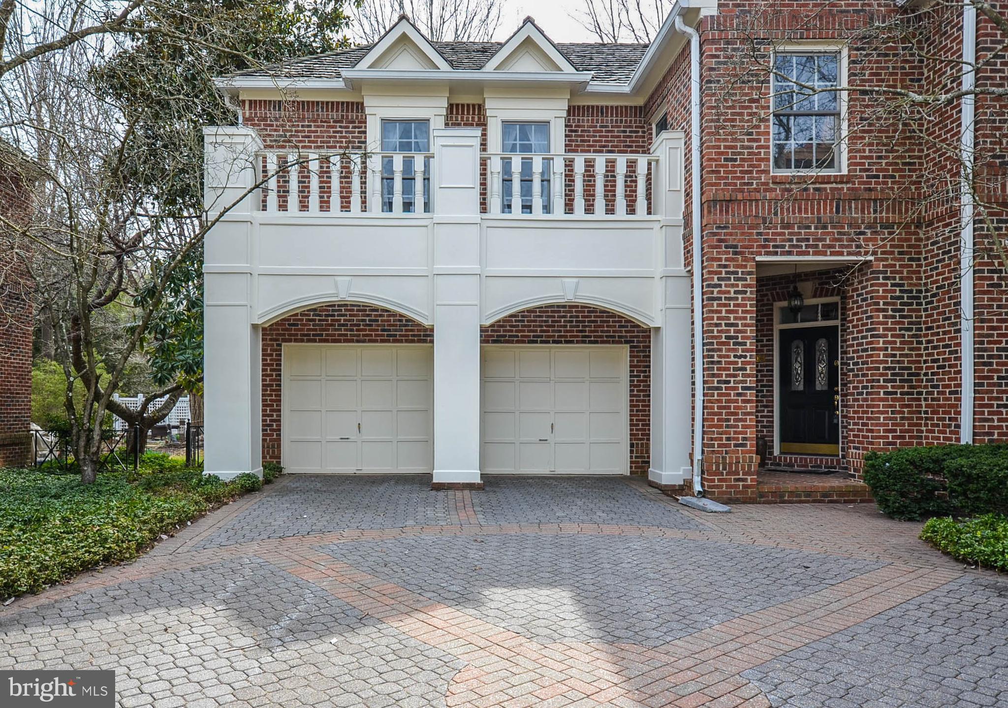 7806 FOX GATE COURT