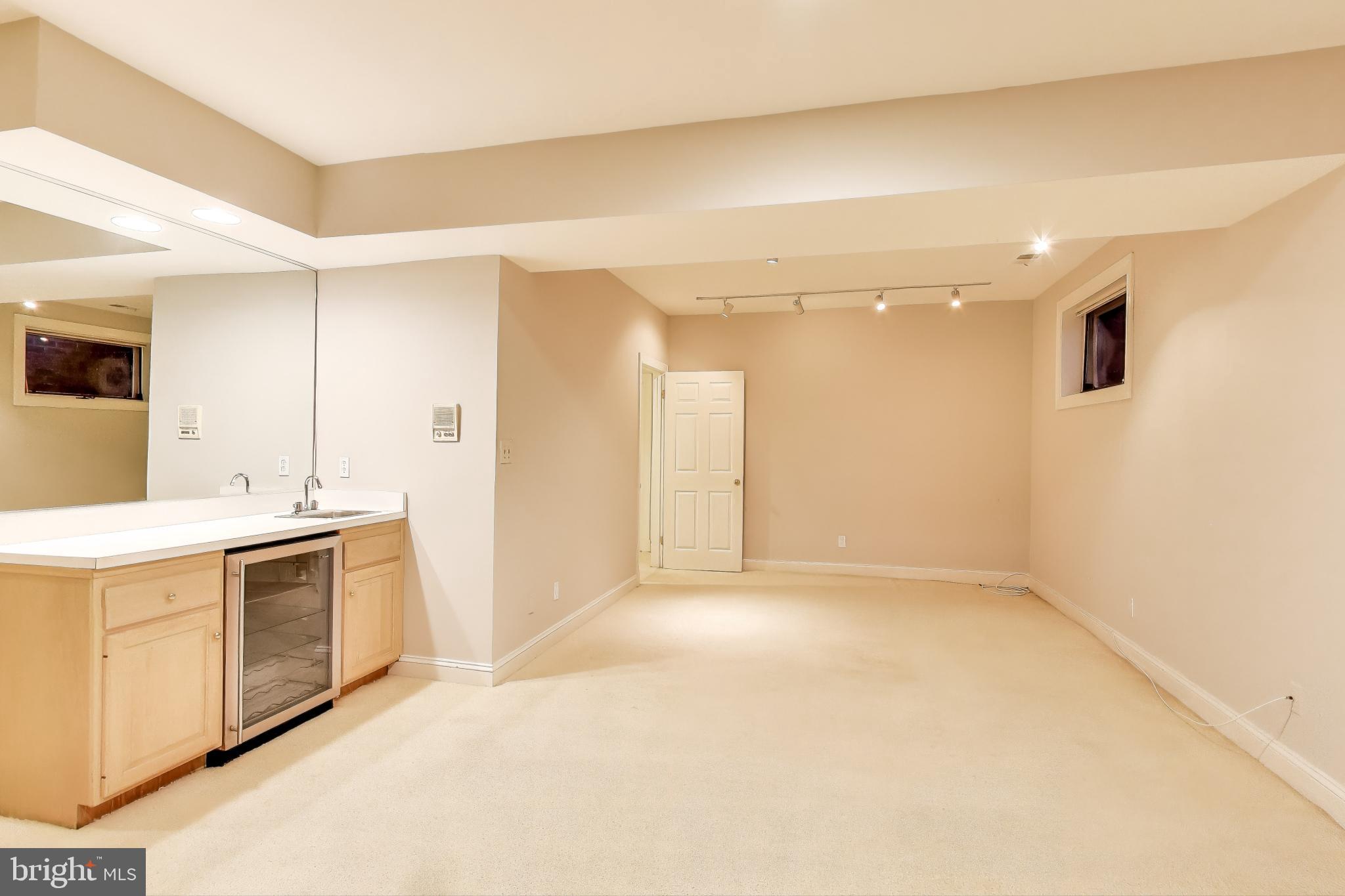 AVENEL - Residential