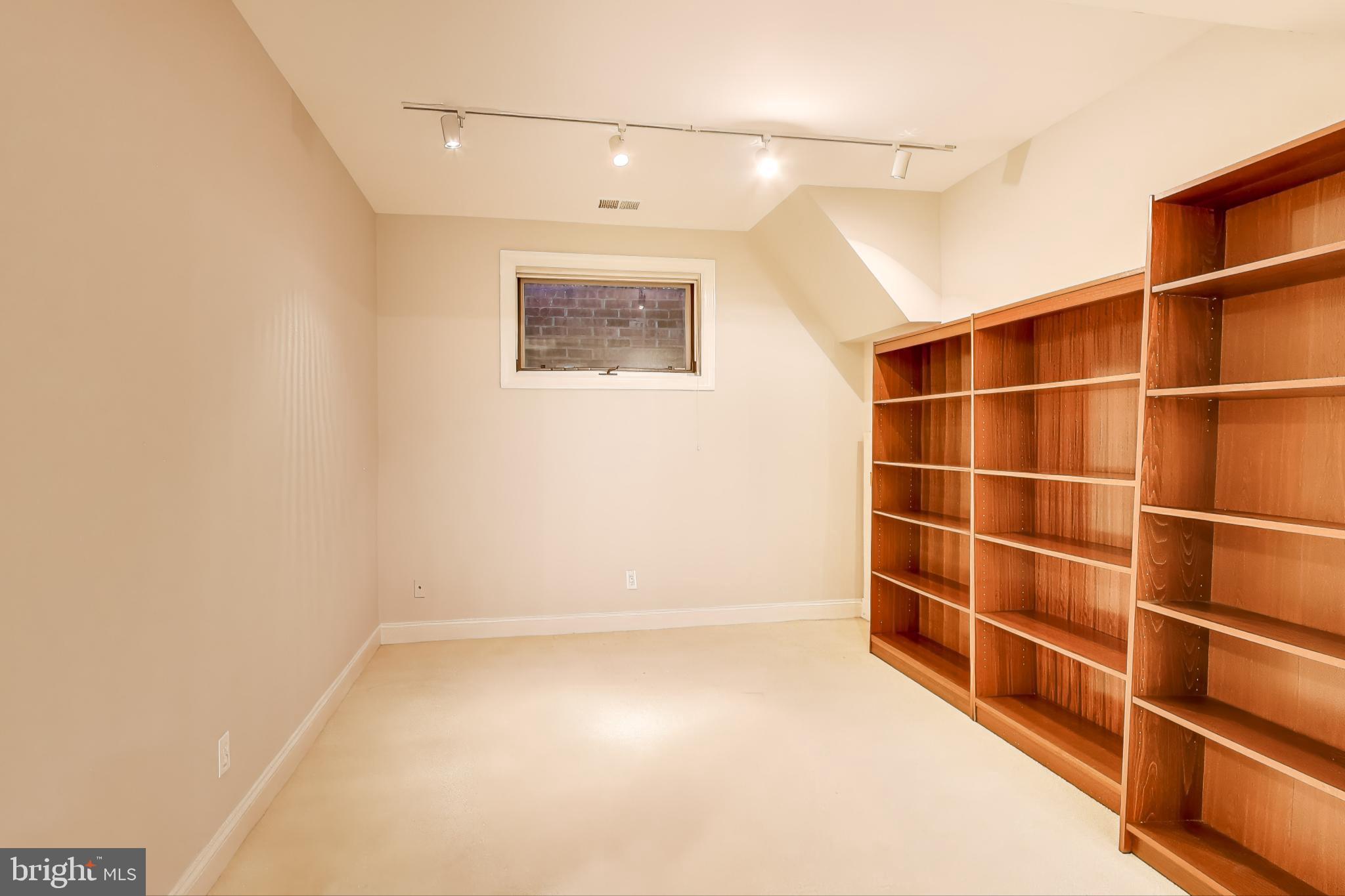 AVENEL - Residential