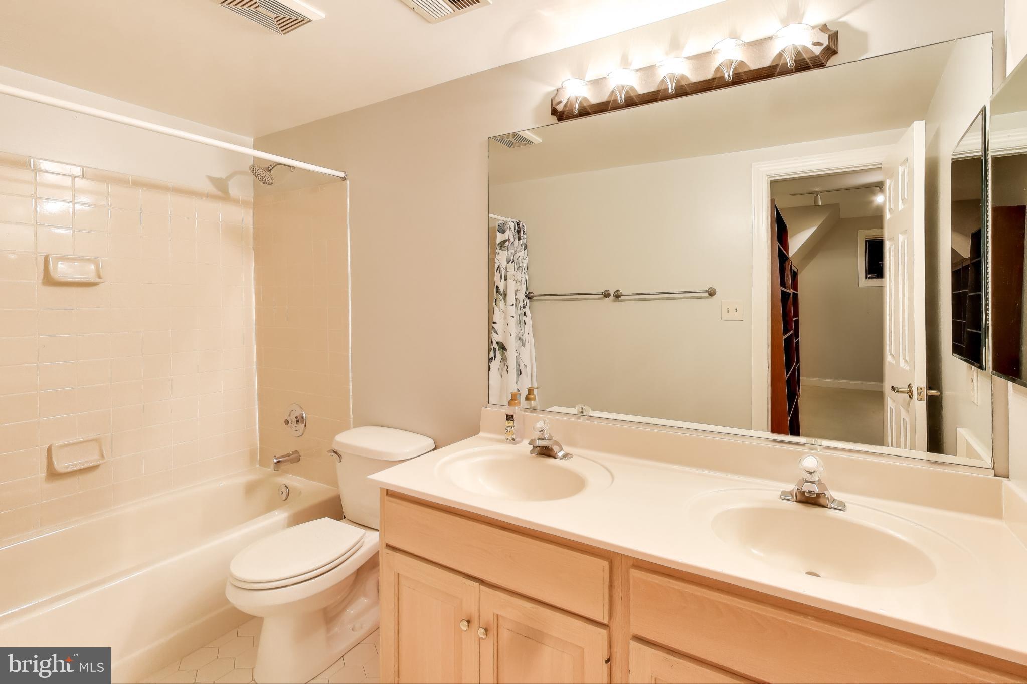 AVENEL - Residential