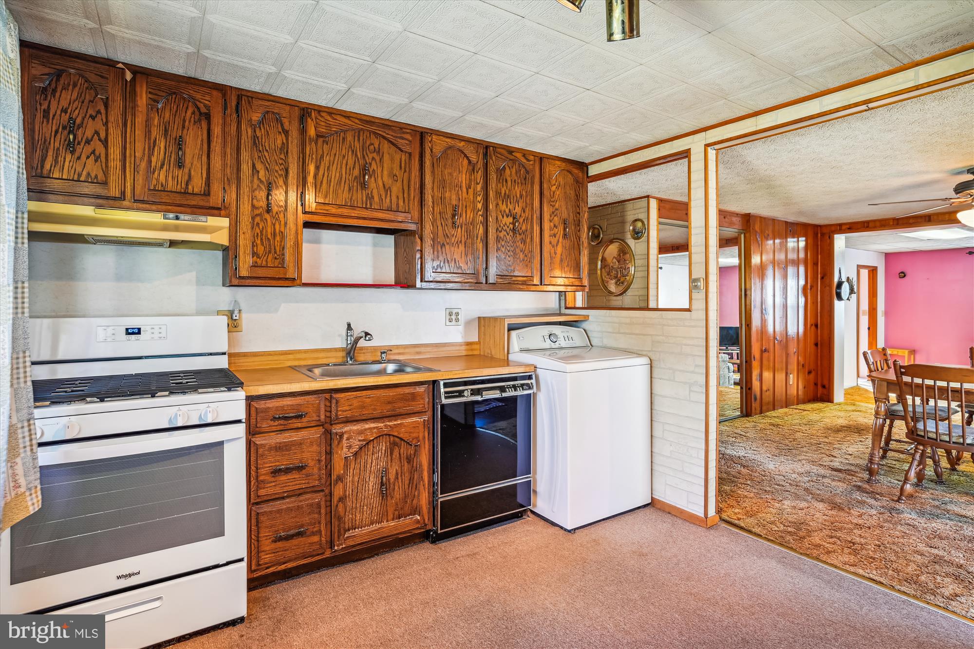 GLEN GARDENS - Residential