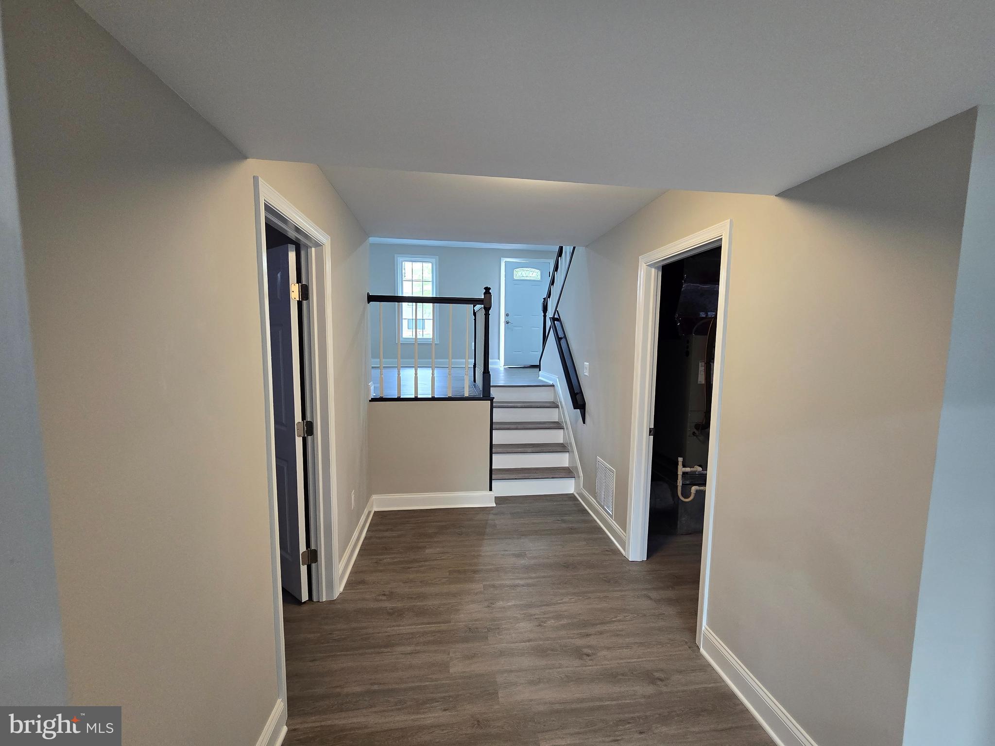 FOX RUN ESTATES - Residential