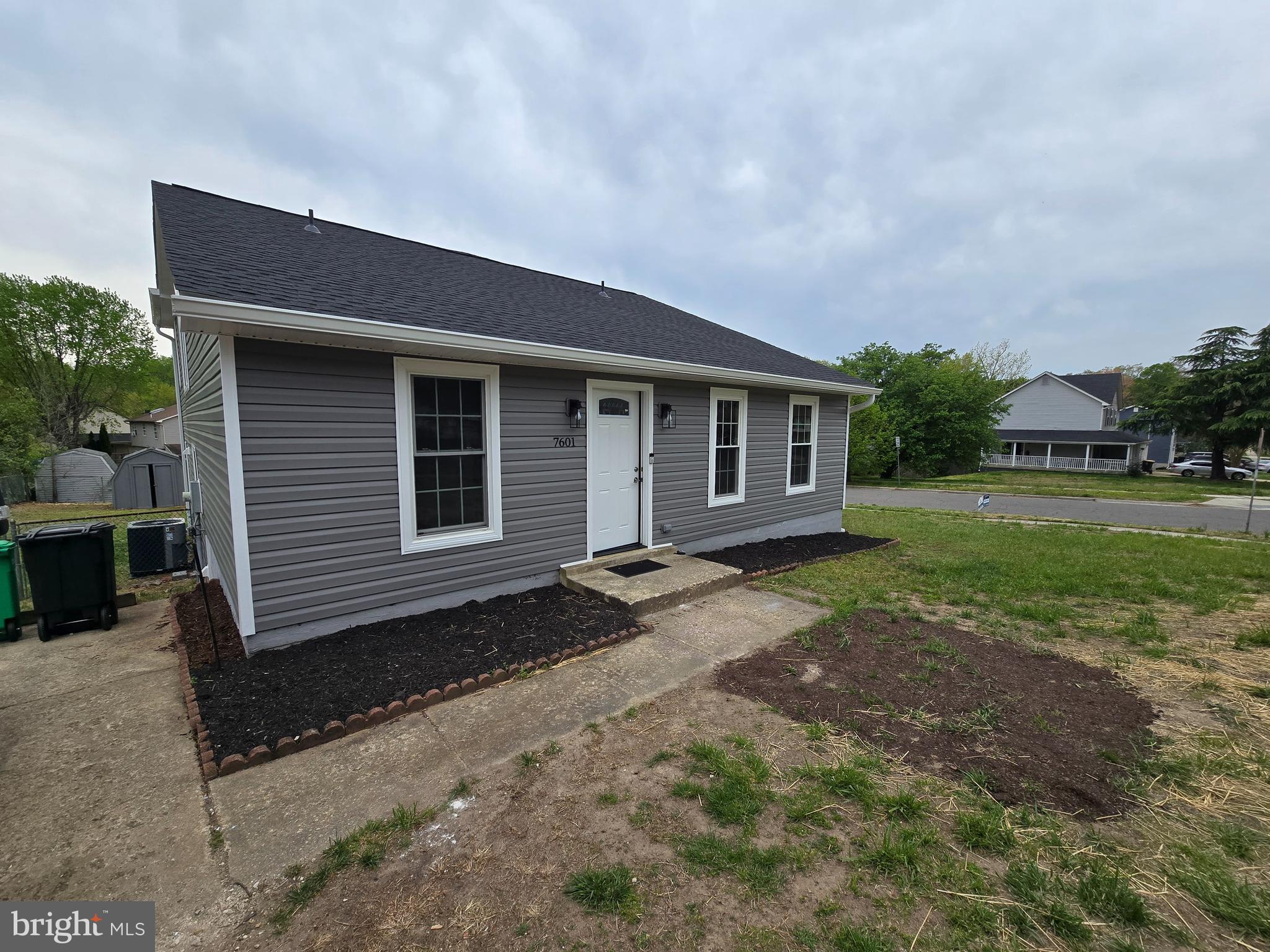 FOX RUN ESTATES - Residential