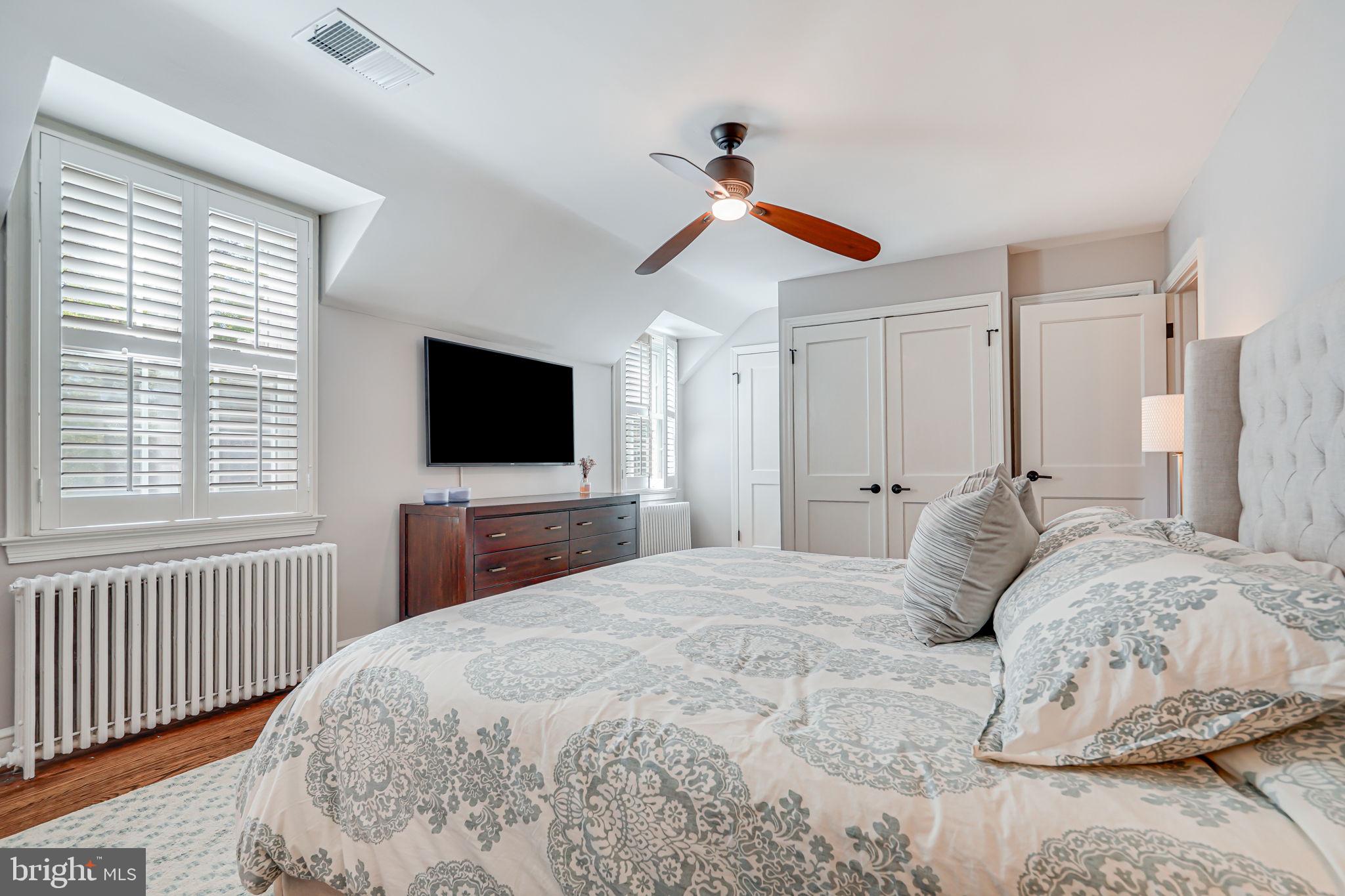 ROSEMONT - Residential