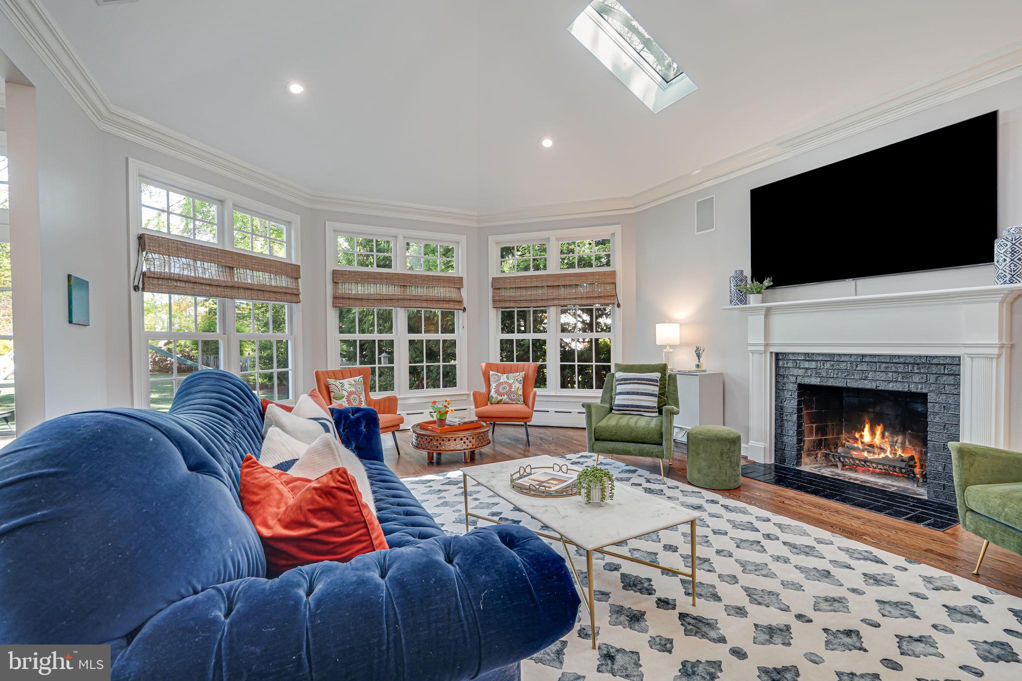 ROSEMONT - Residential