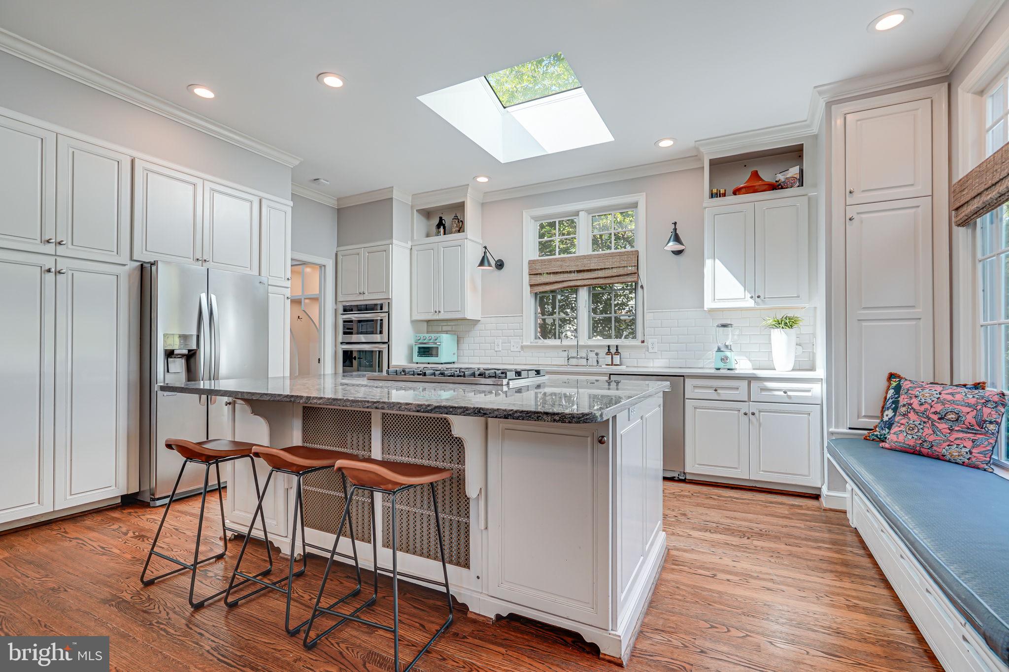 ROSEMONT - Residential