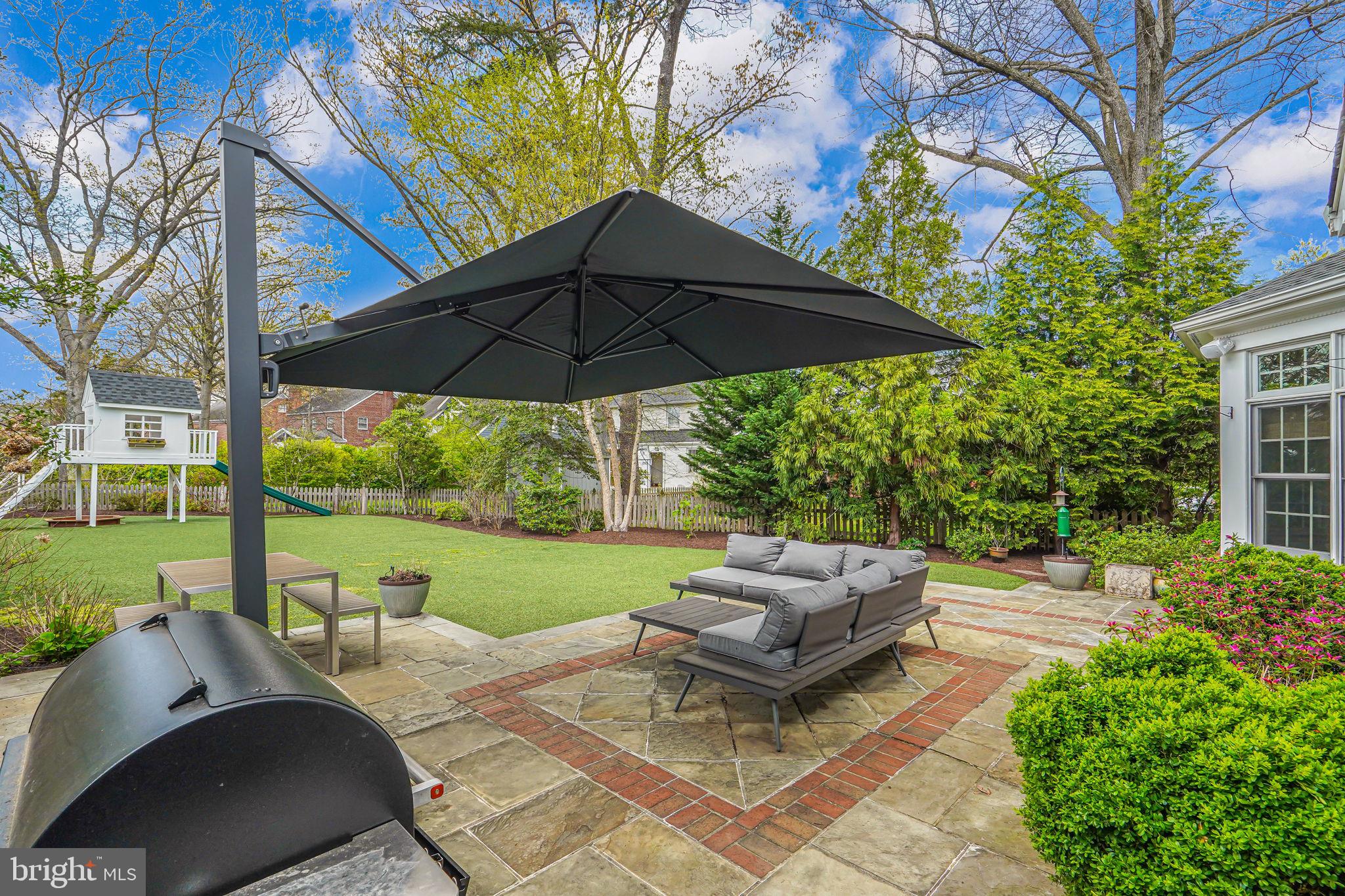 ROSEMONT - Residential