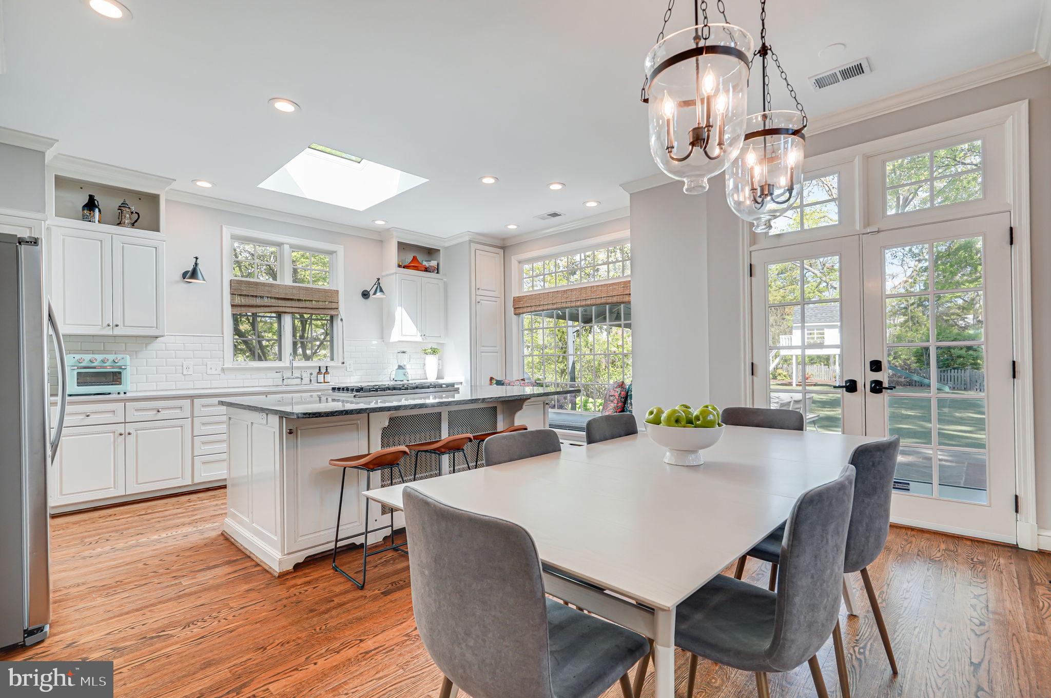 ROSEMONT - Residential