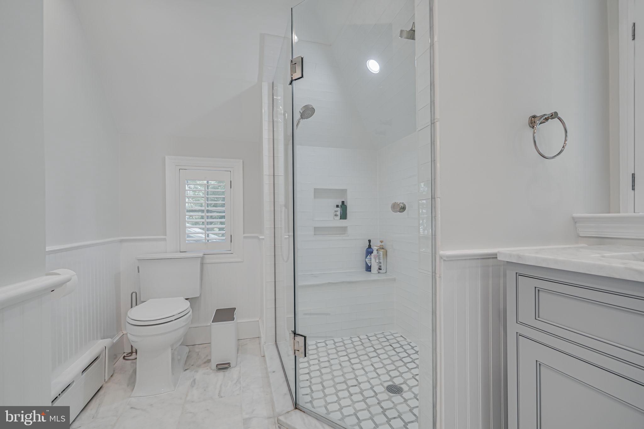 ROSEMONT - Residential