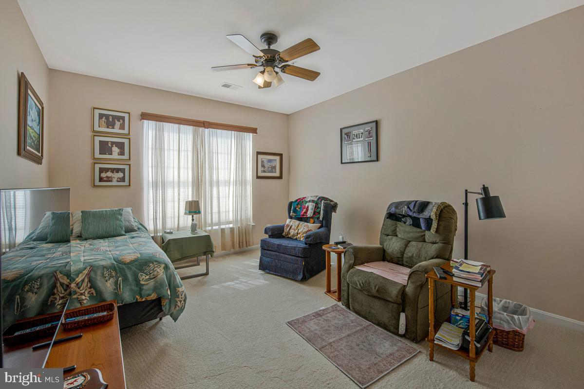 GATHERINGS AT LYNDWOOD - Residential