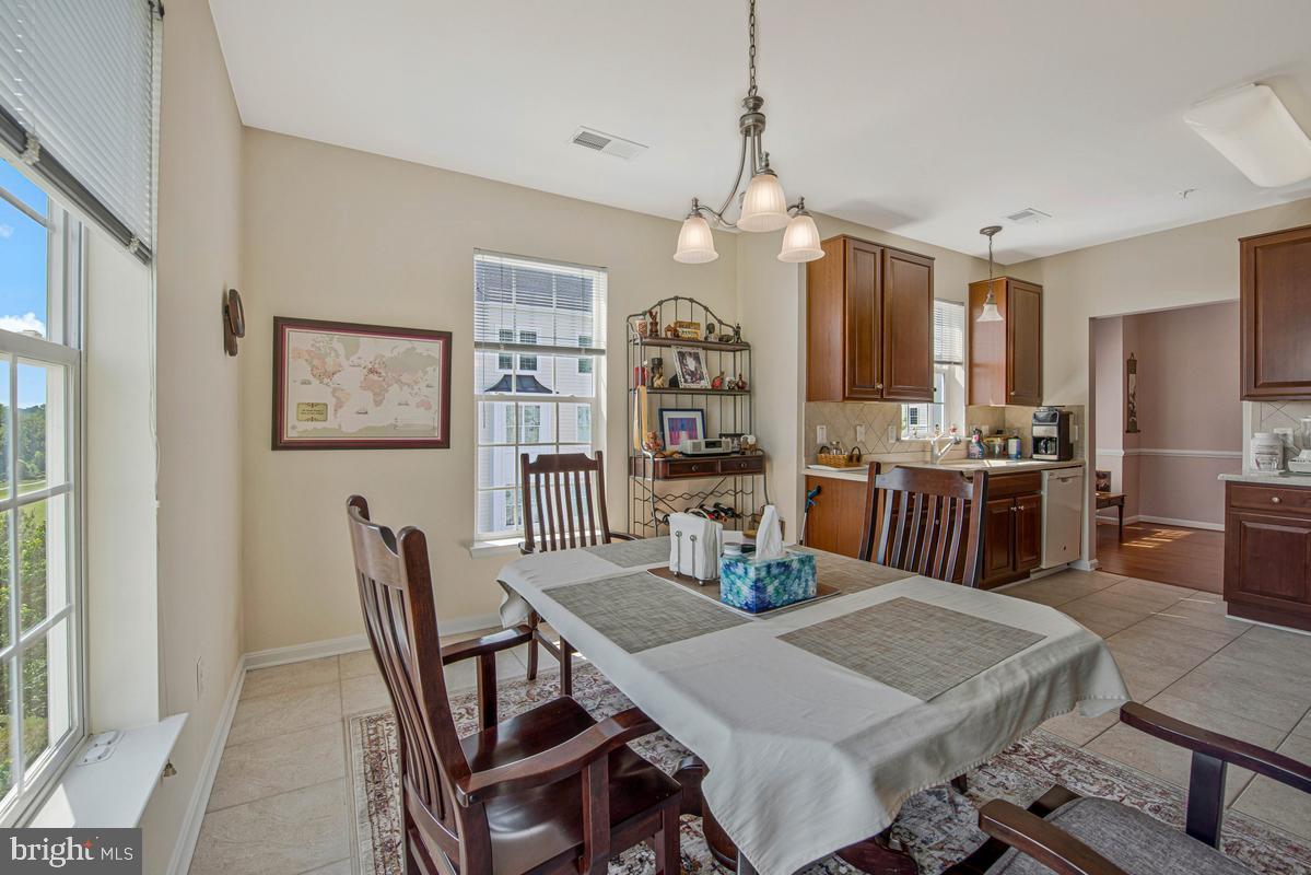 GATHERINGS AT LYNDWOOD - Residential