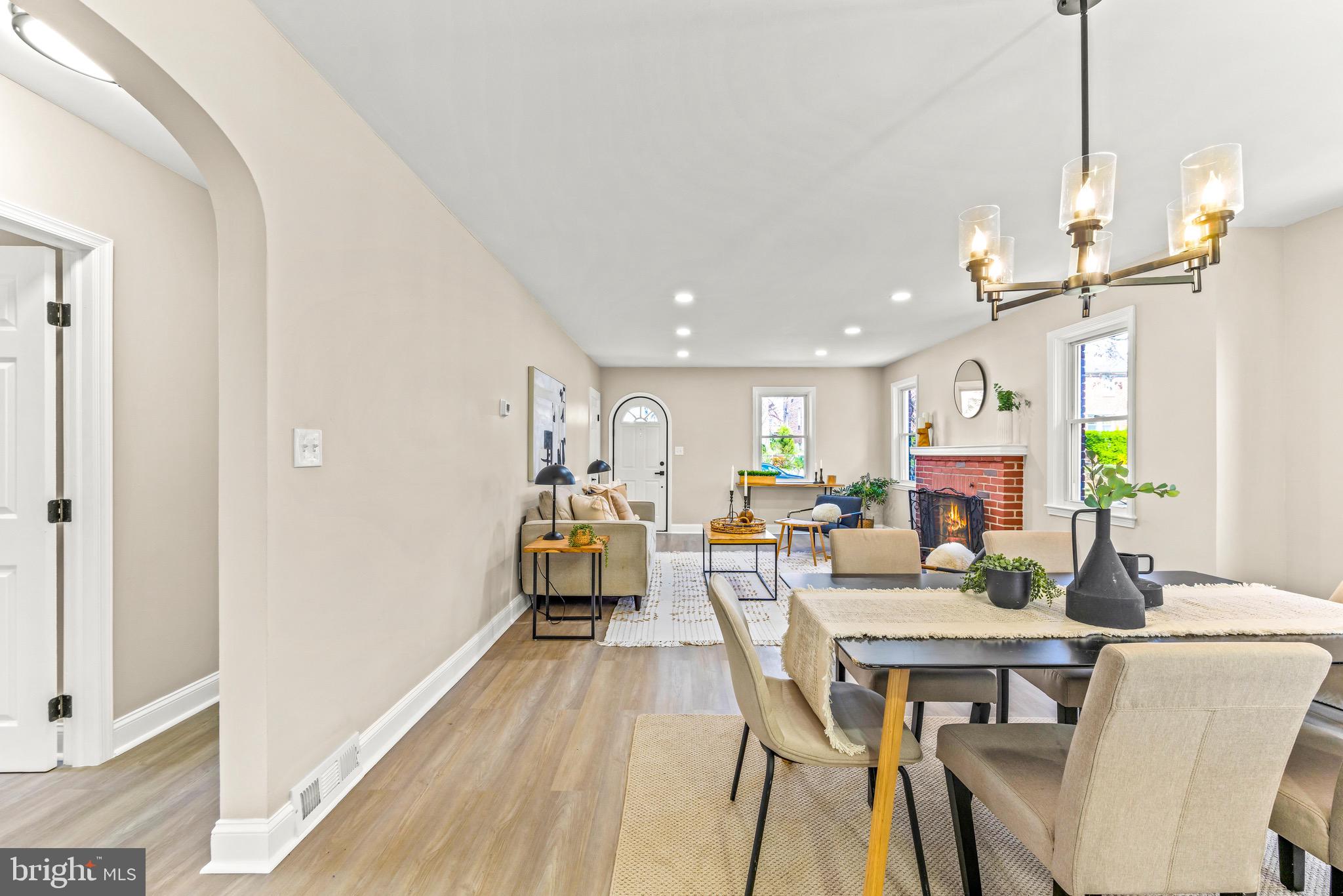 OVERLEA MANOR - Residential