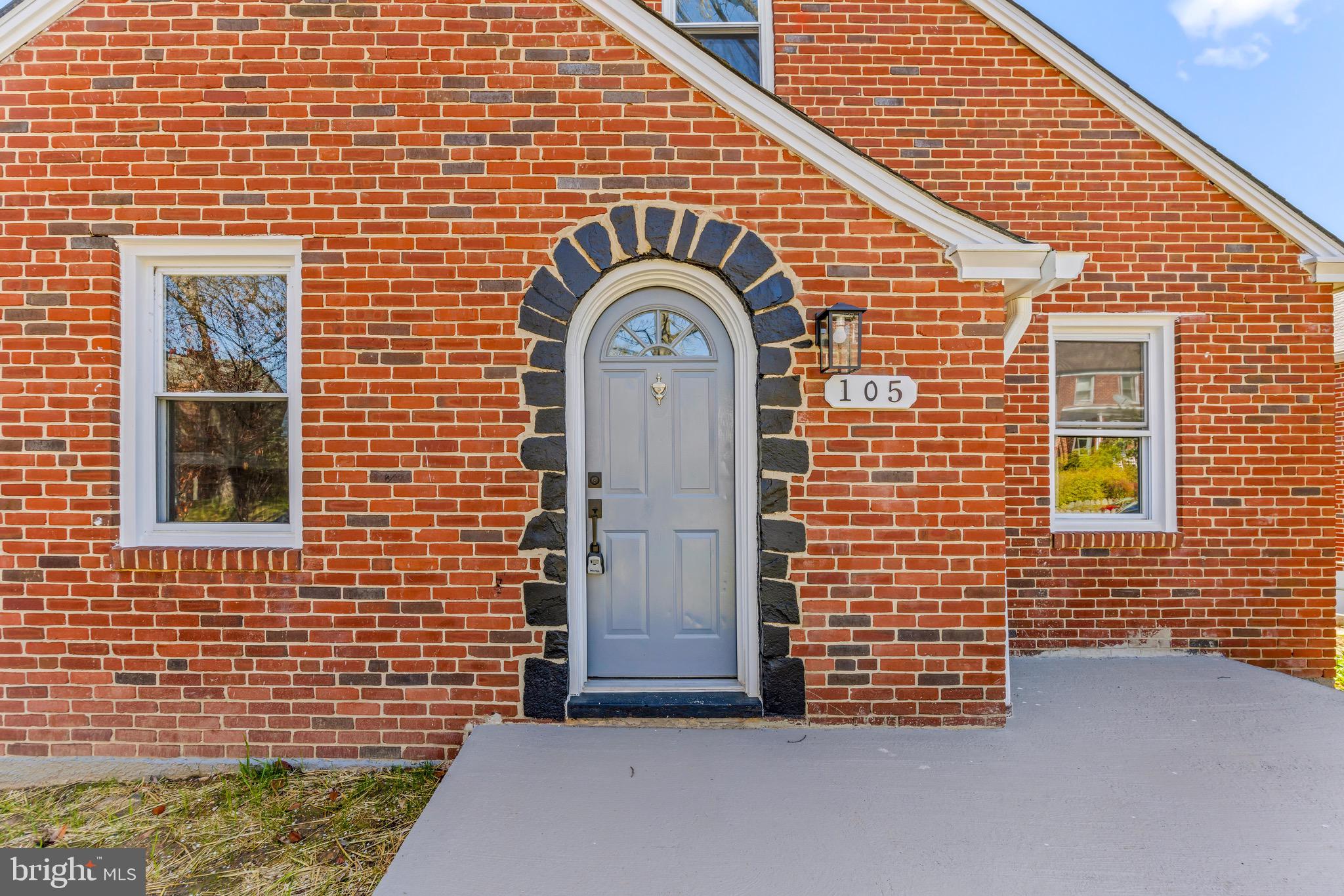 OVERLEA MANOR - Residential