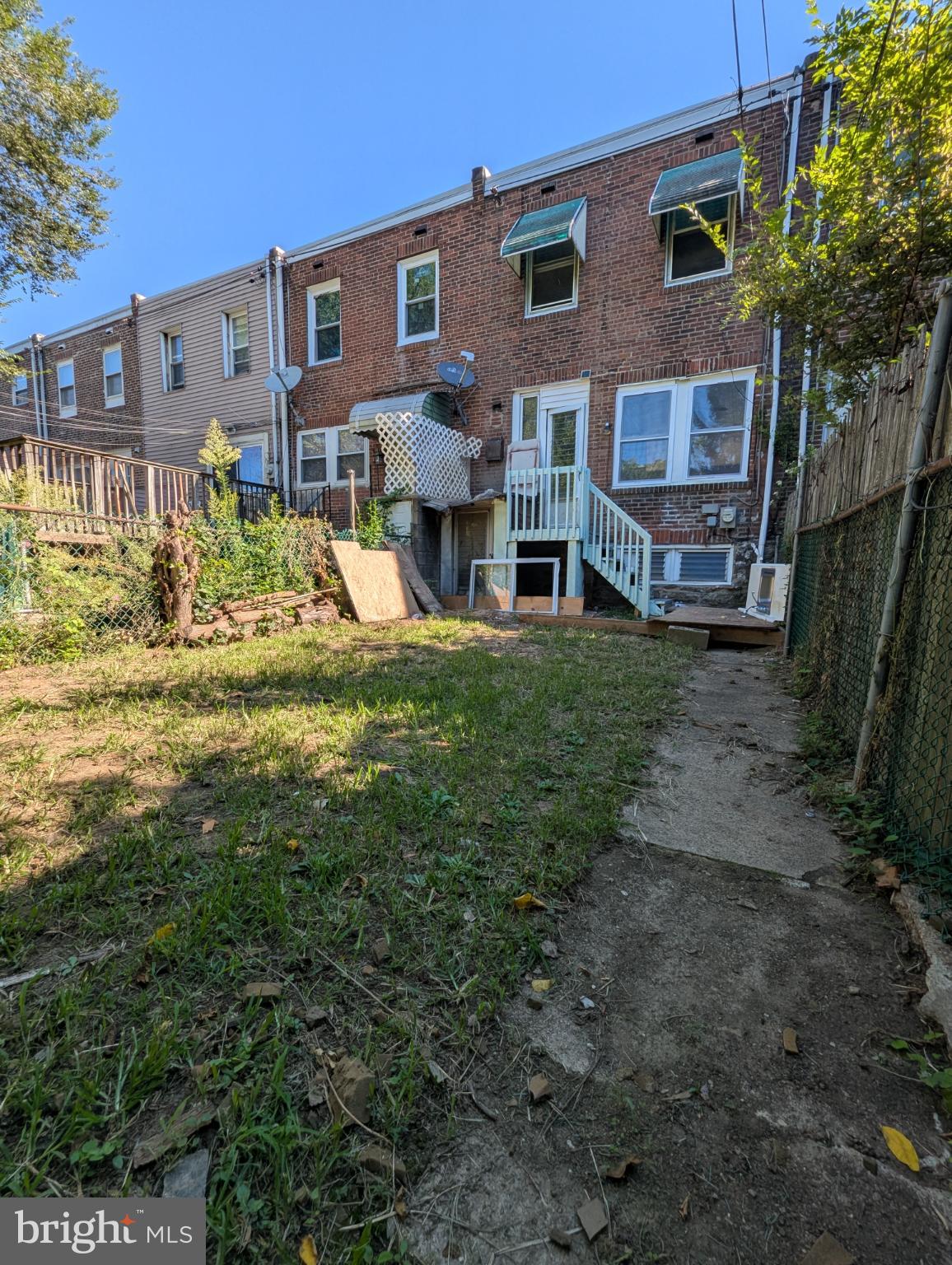 ELMWOOD PARK - Residential