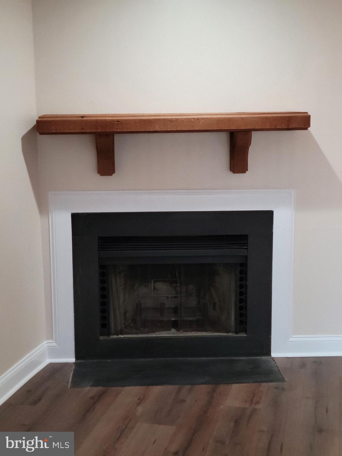 KINGS CONTRIVANCE - Residential Lease