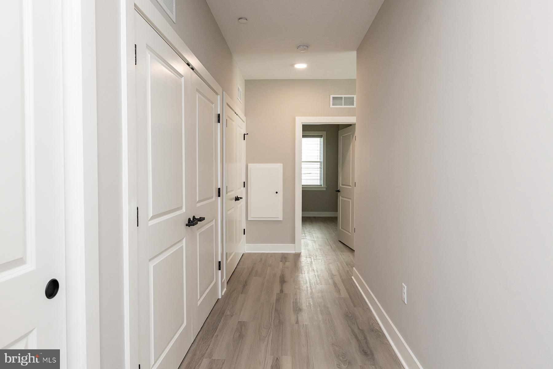 STADIUM DISTRICT - Residential Lease