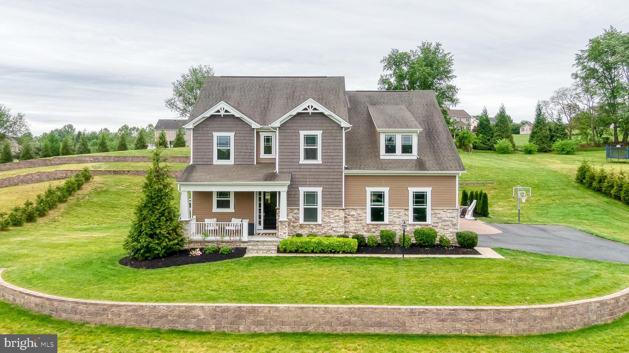 2508 FLORETA COURT