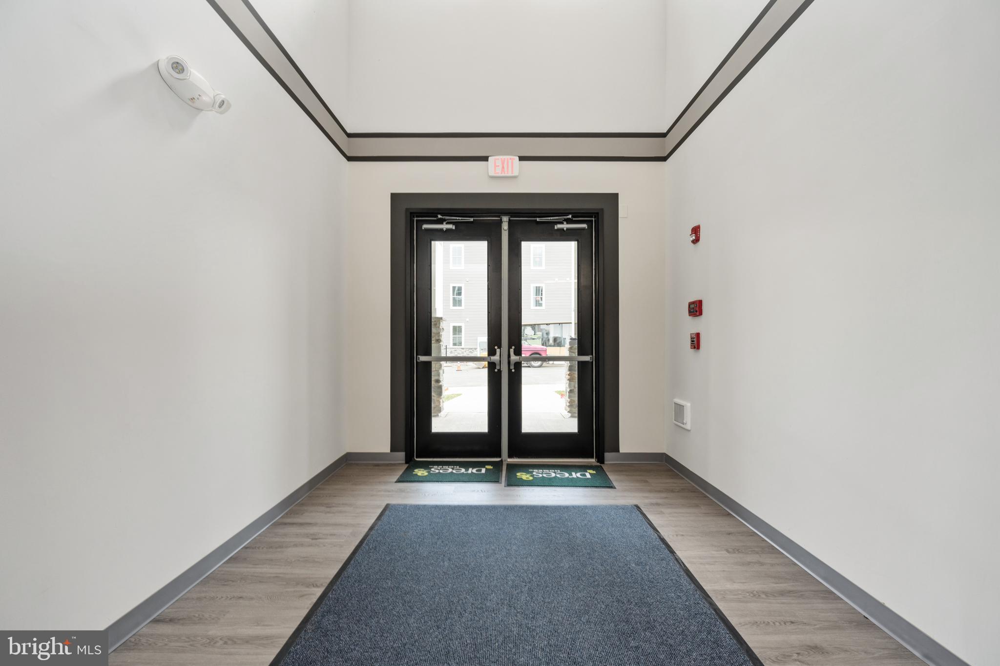 30 HYSSOP WAY 305