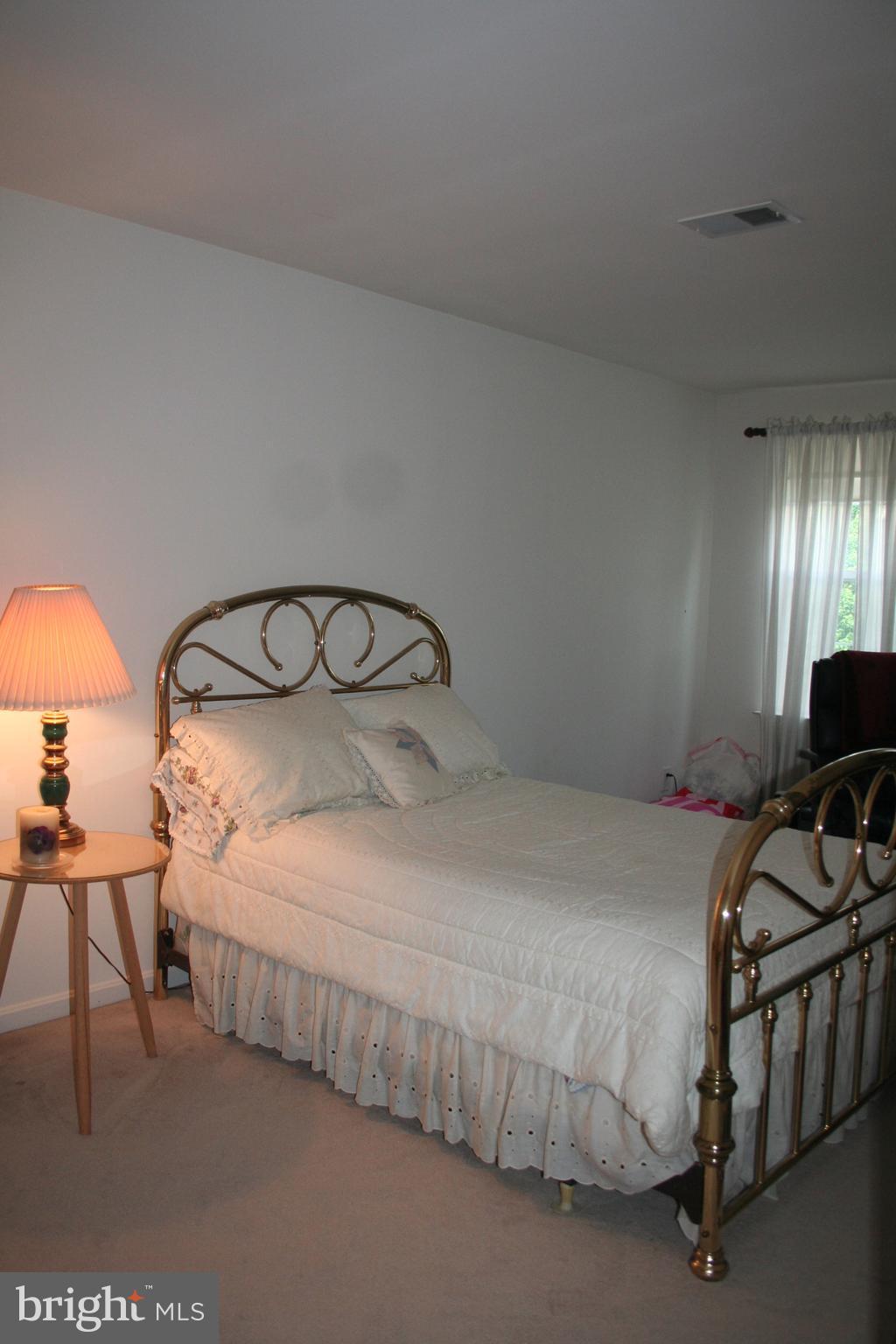 VILLAGES AT SAYBROOKE - Residential Lease