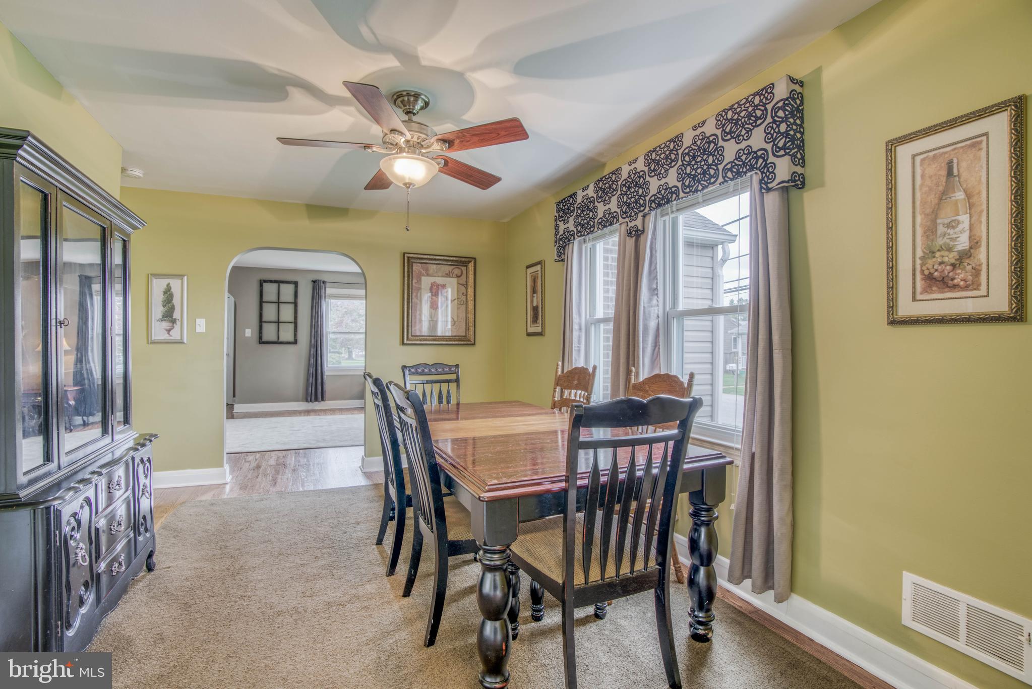 ROLAND TERRACE - Residential