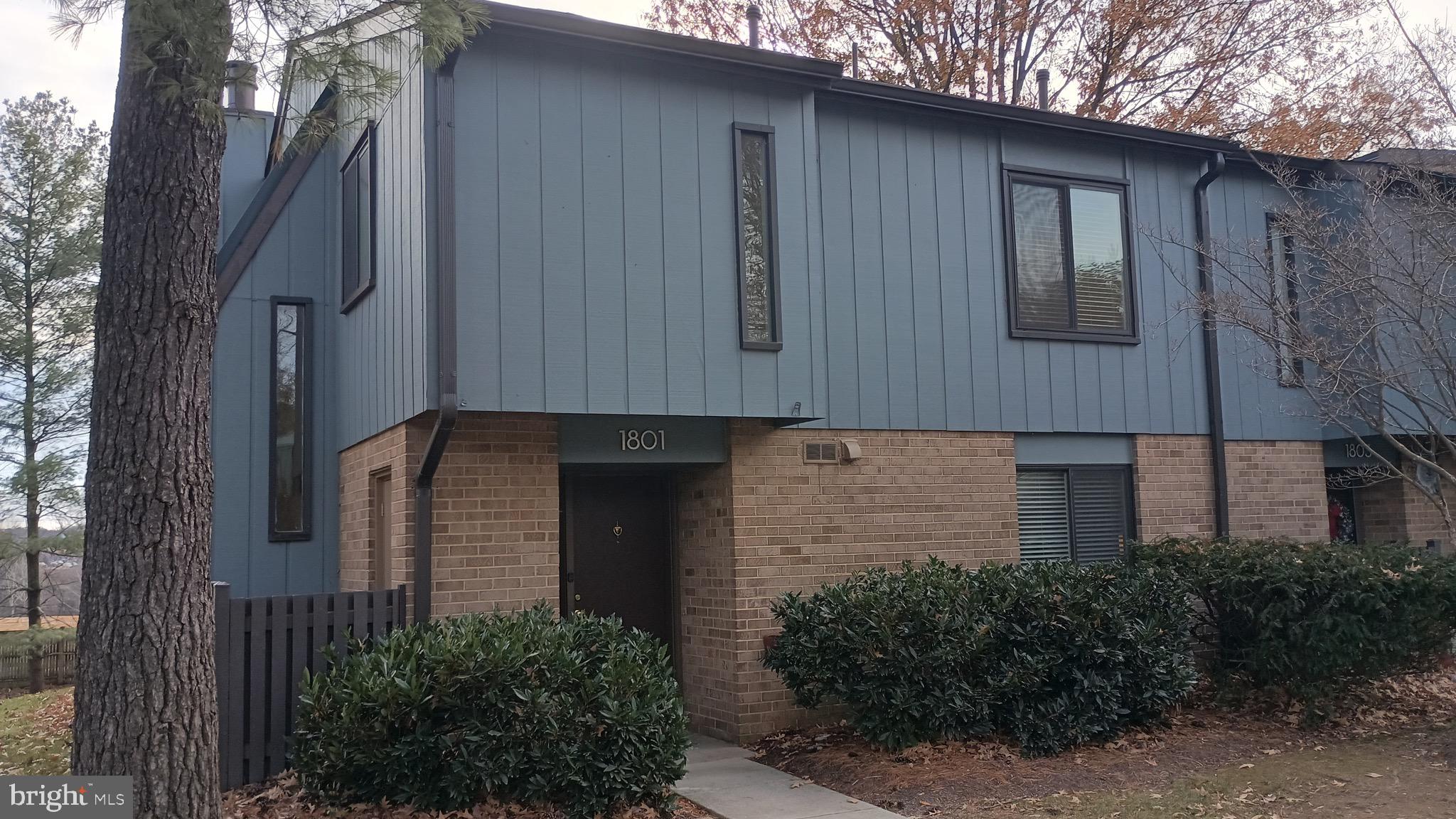 1801 IVY OAK SQUARE 65