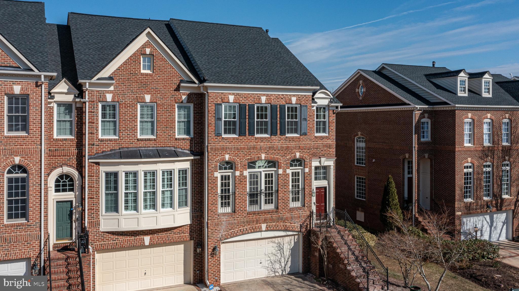 RIVER CREEK - Residential