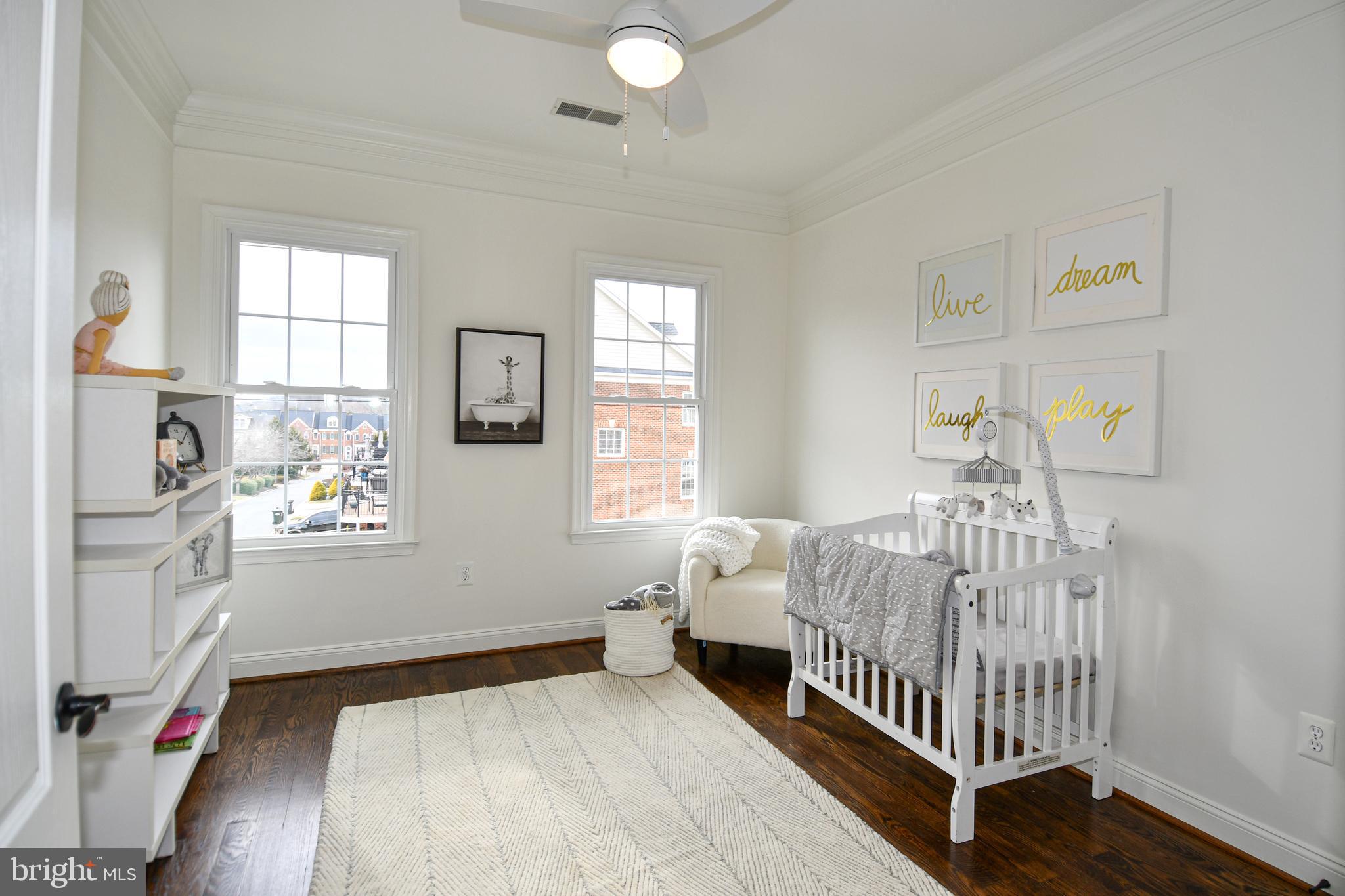 RIVER CREEK - Residential