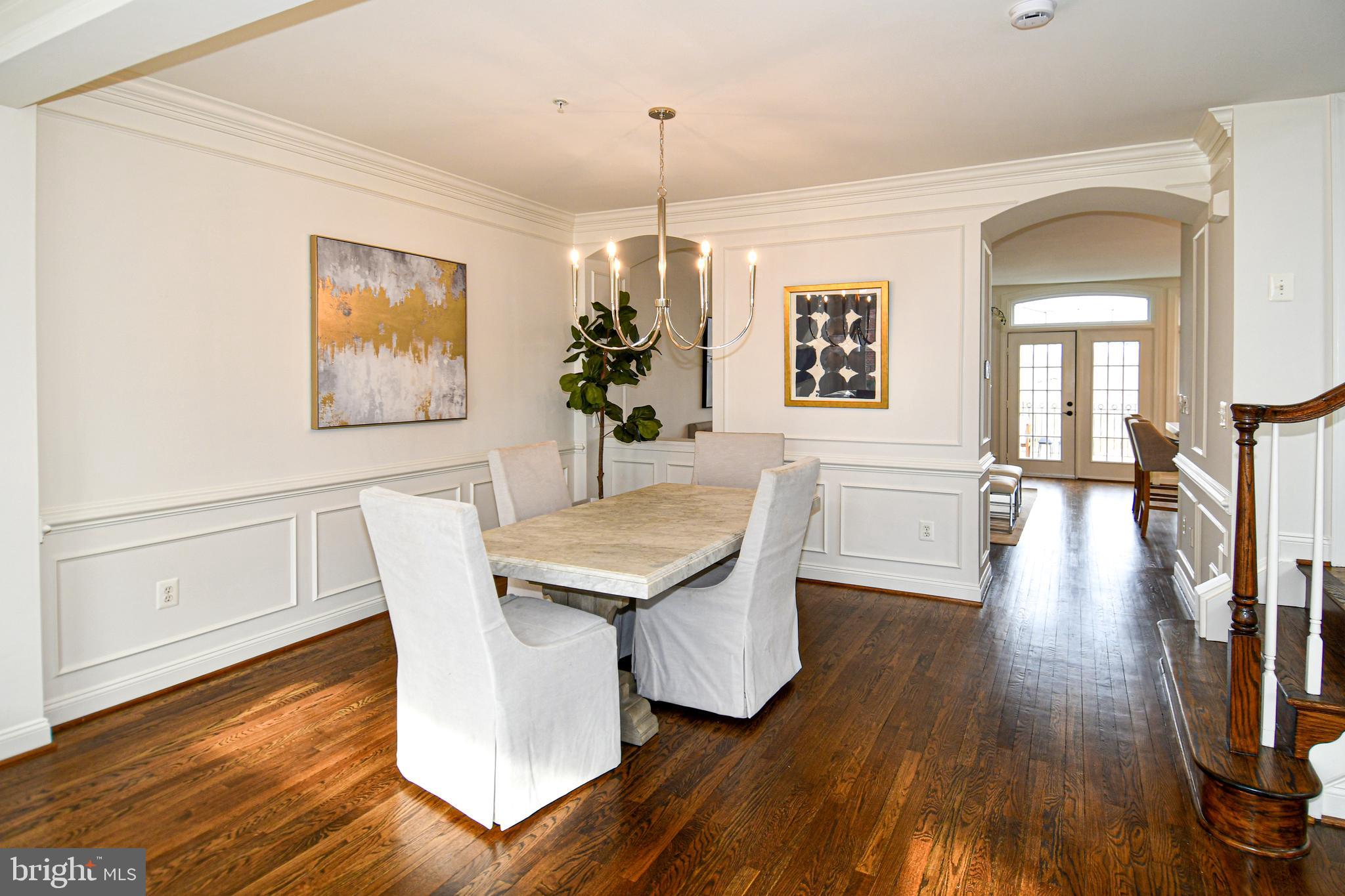 RIVER CREEK - Residential