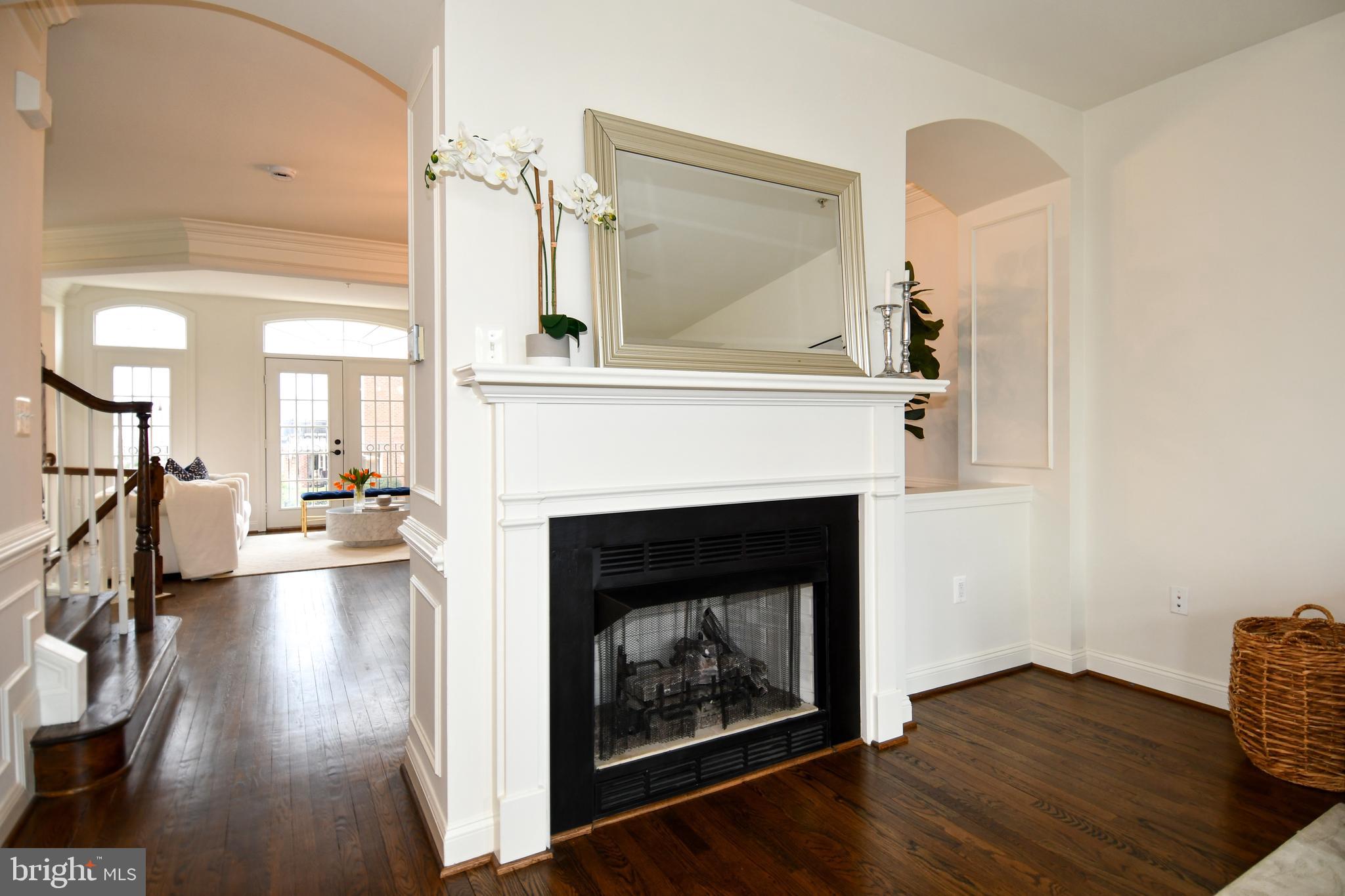 RIVER CREEK - Residential