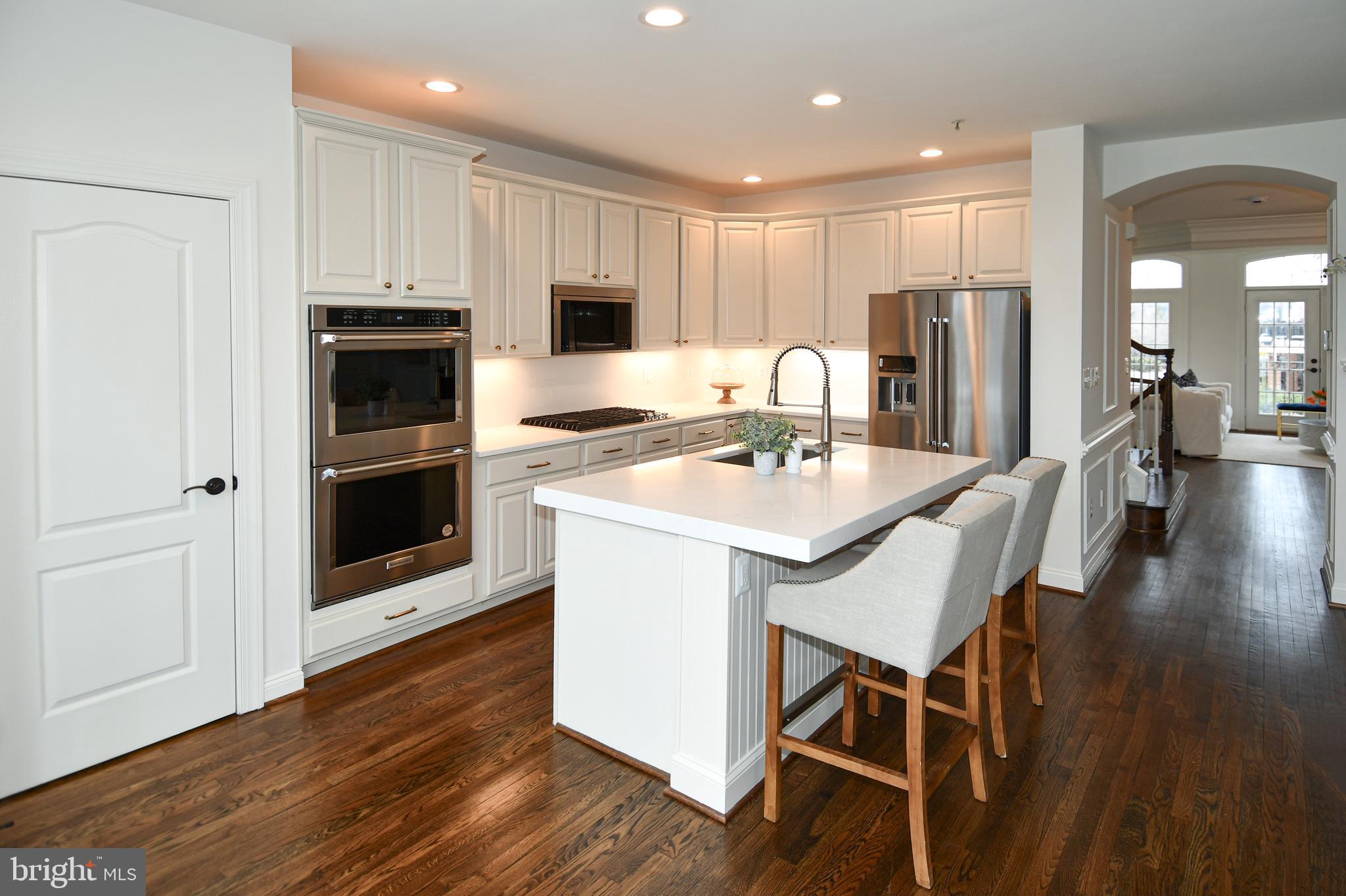 RIVER CREEK - Residential