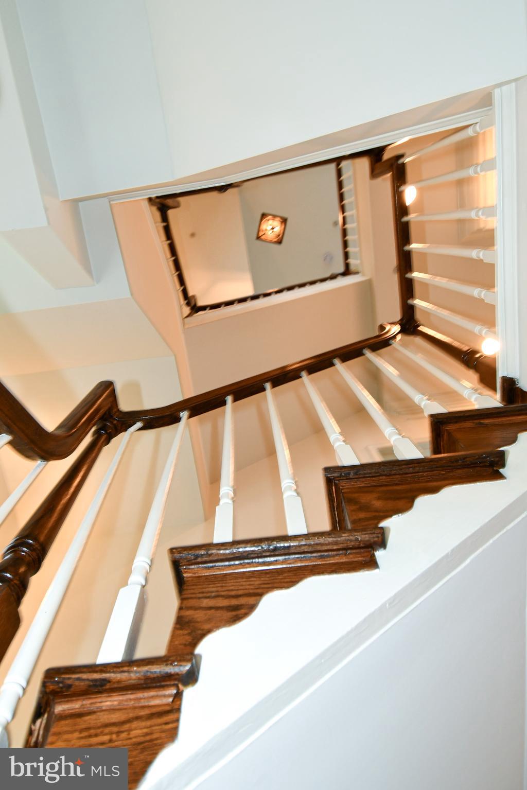 RIVER CREEK - Residential