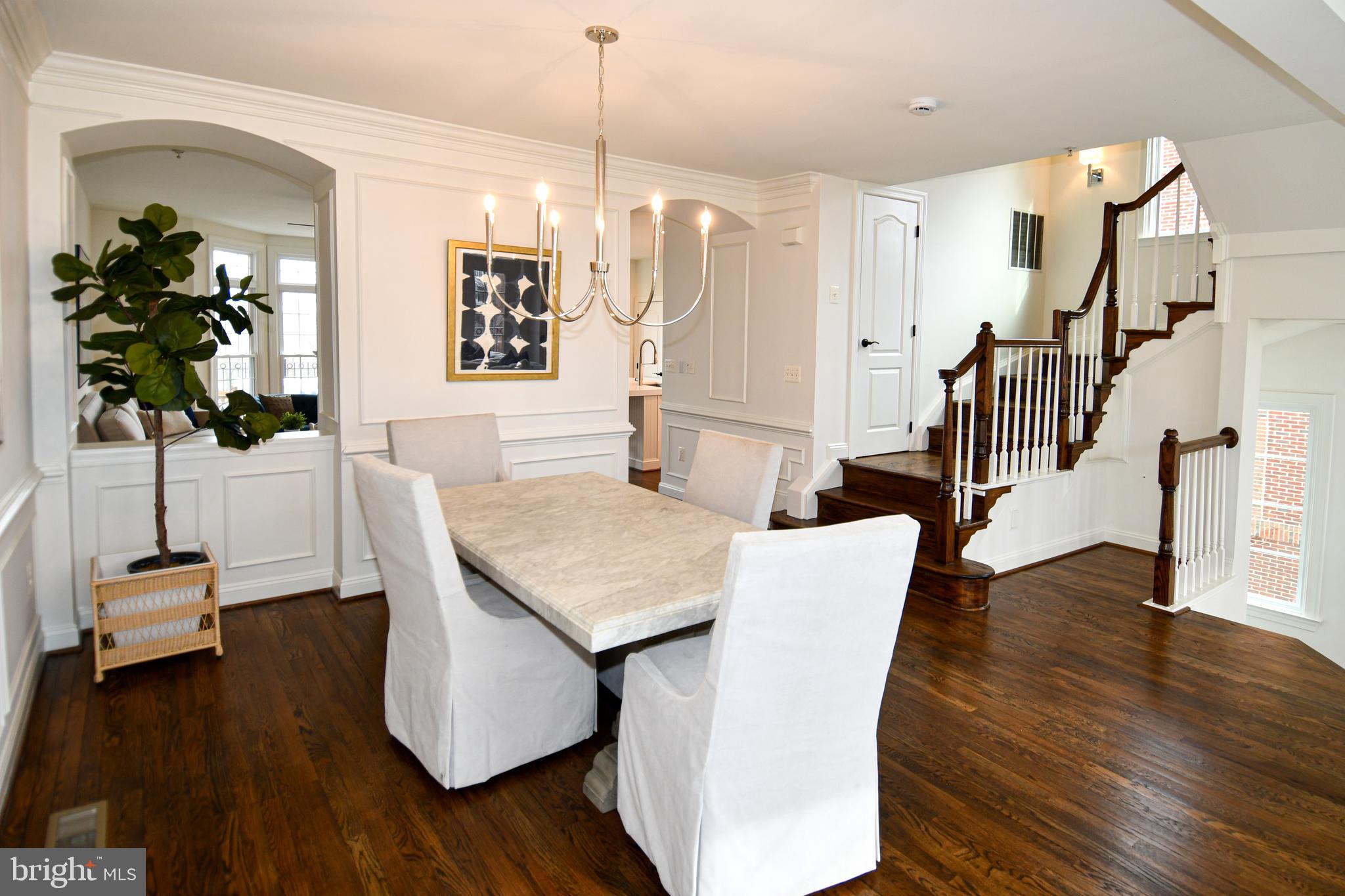 RIVER CREEK - Residential